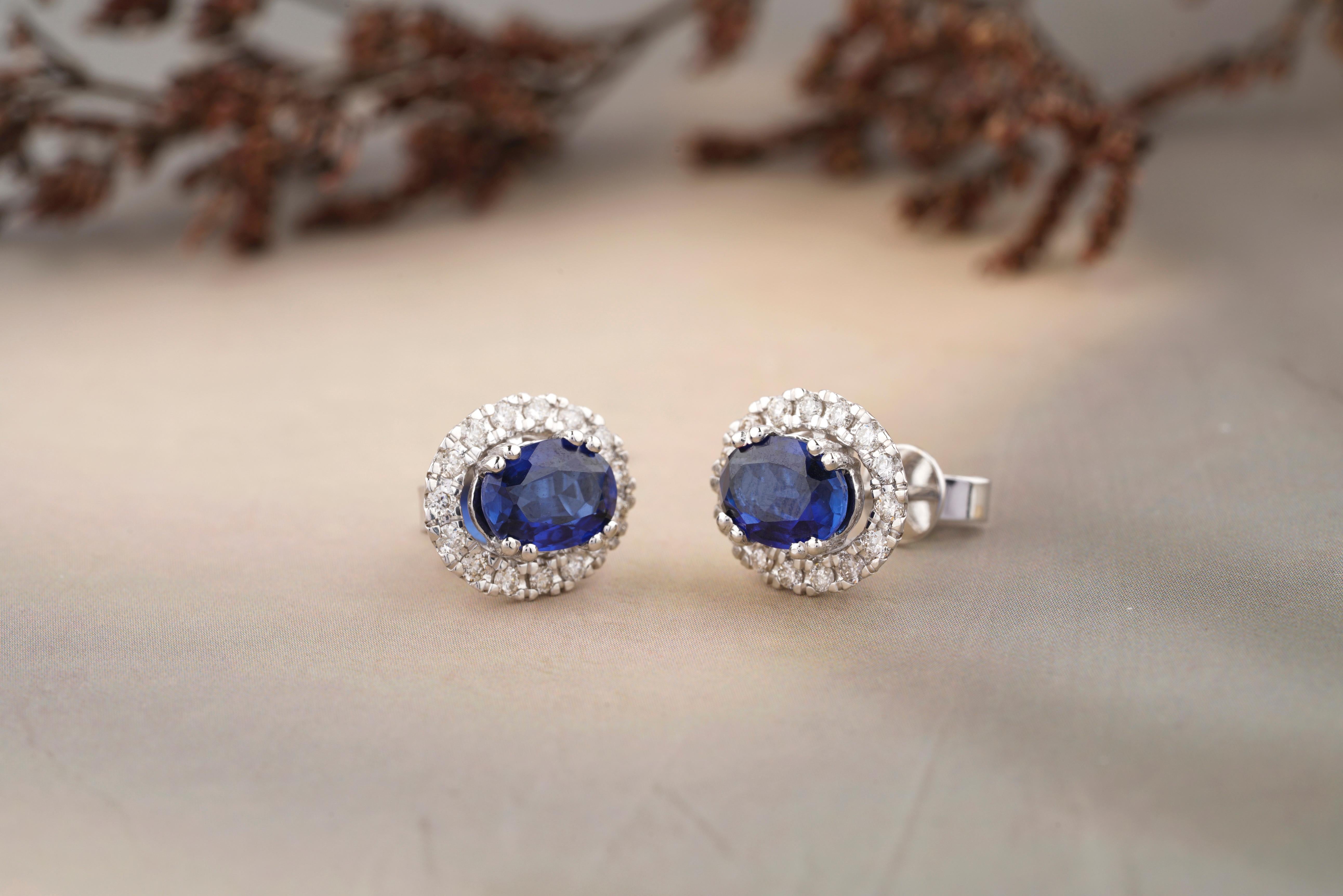 Art Deco Oval Blue Sapphire and Diamond Stud Earrings in 18k Solid Gold For Sale