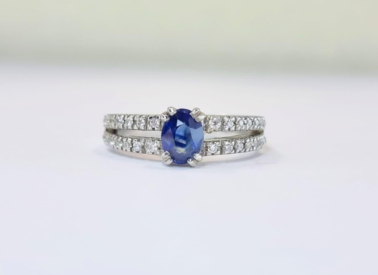 Oval Blue Sapphire and Zircon Engagement Ring with Distinctive Double Band For Sale 6