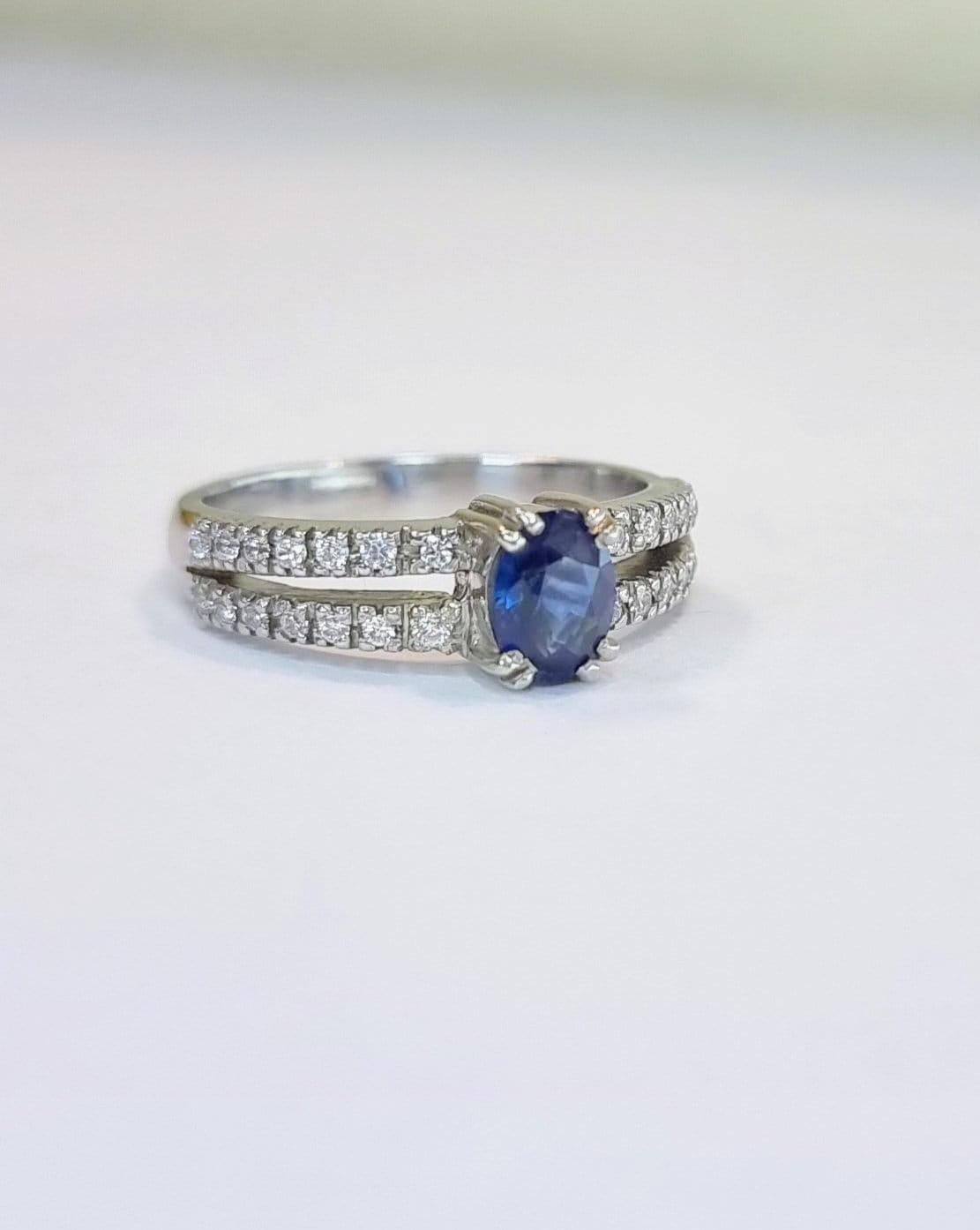 Round Cut Oval Blue Sapphire and Zircon Engagement Ring with Distinctive Double Band For Sale