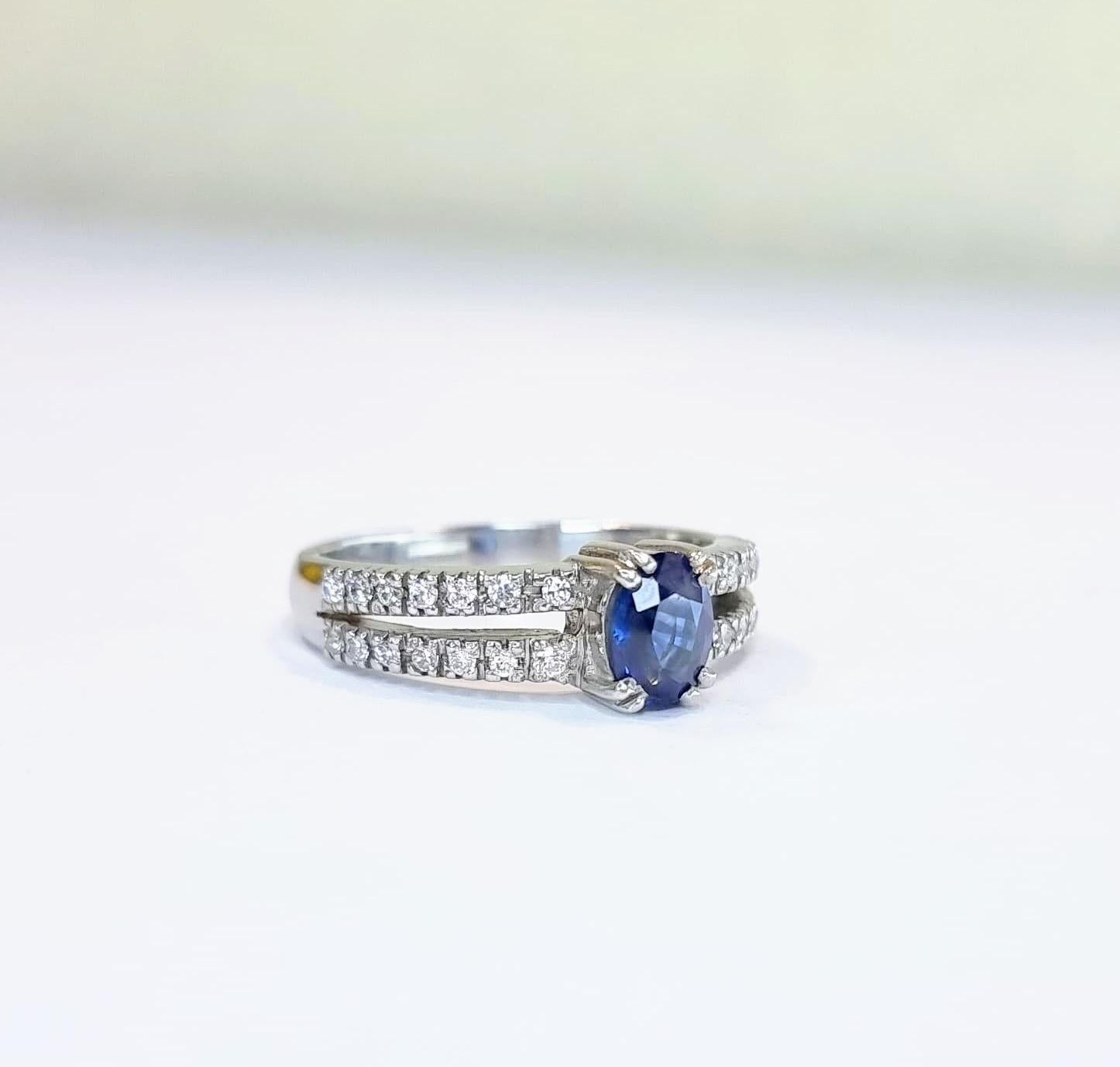 Oval Blue Sapphire and Zircon Engagement Ring with Distinctive Double Band In New Condition For Sale In Lanham, MD