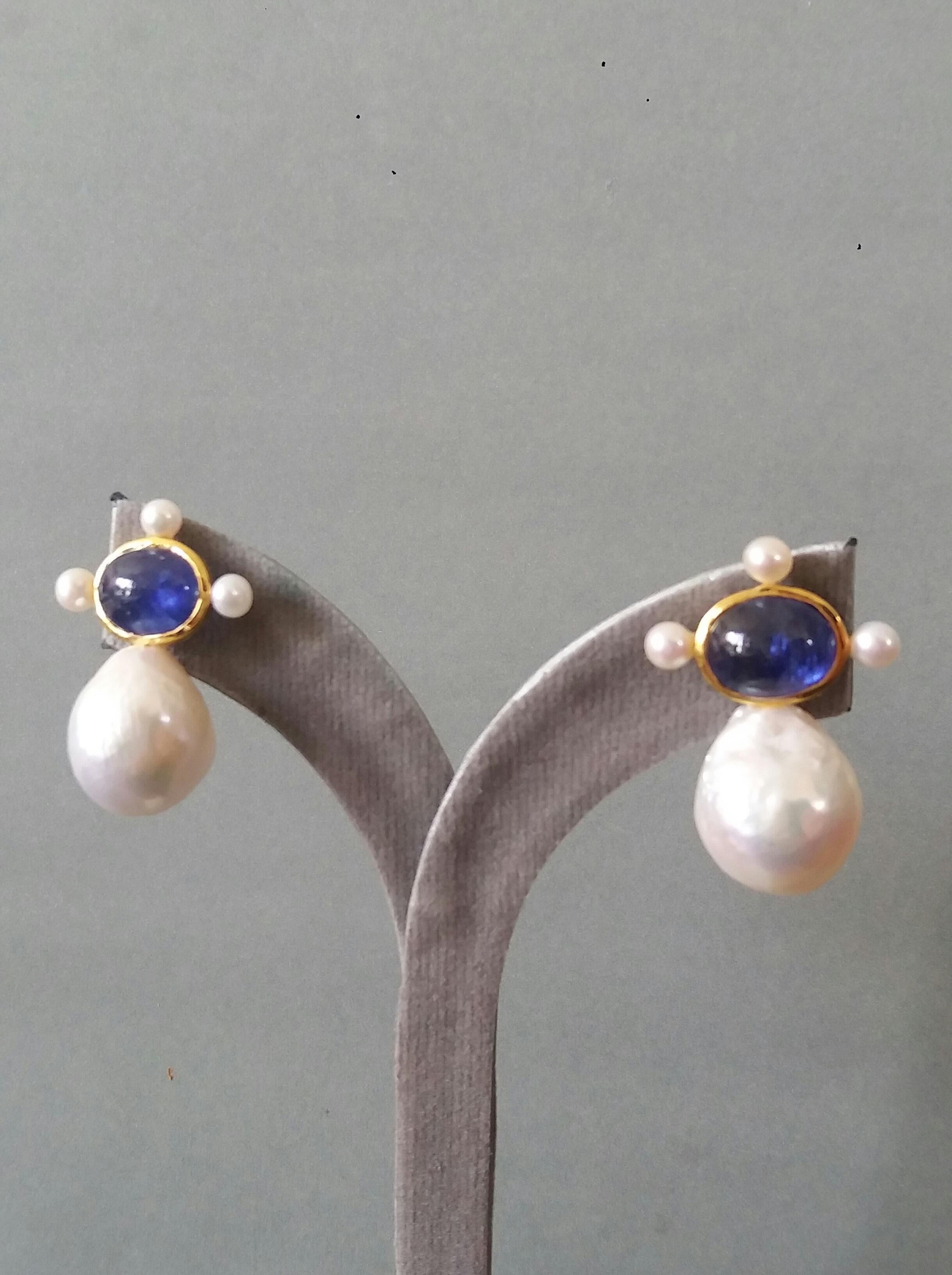 Women's Oval Blue Sapphire Cabs 14k Yellow Gold Pear Shape Baroque Pearls Stud Earrings For Sale