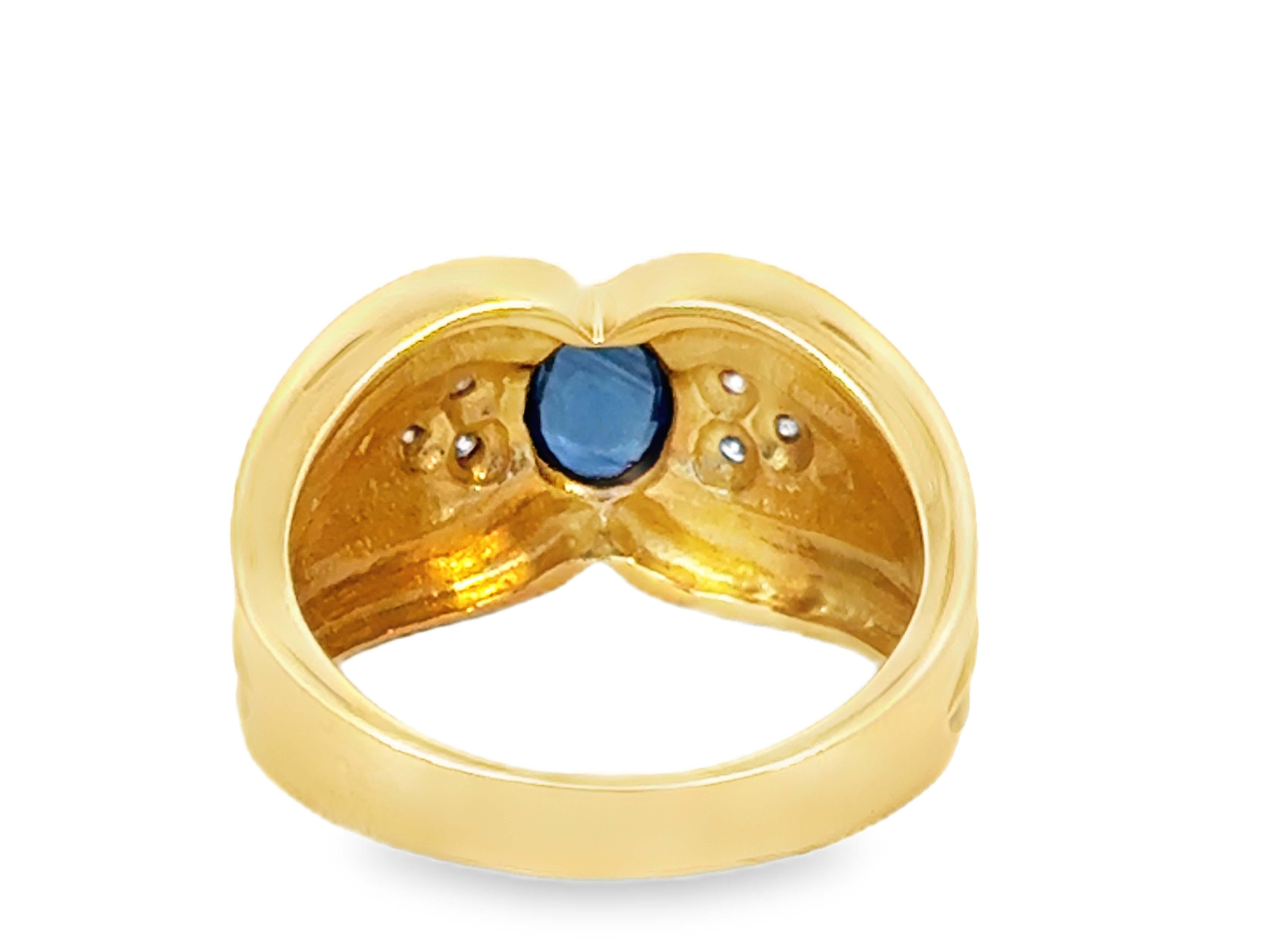 Women's or Men's Oval Blue Sapphire Diamond Satin and High Polish Ring 18k Yellow Gold For Sale