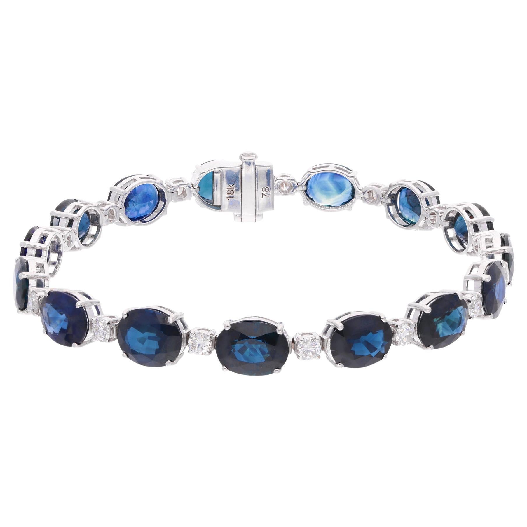 Bracelet à breloques en or blanc 18 carats avec saphir bleu ovale et diamants