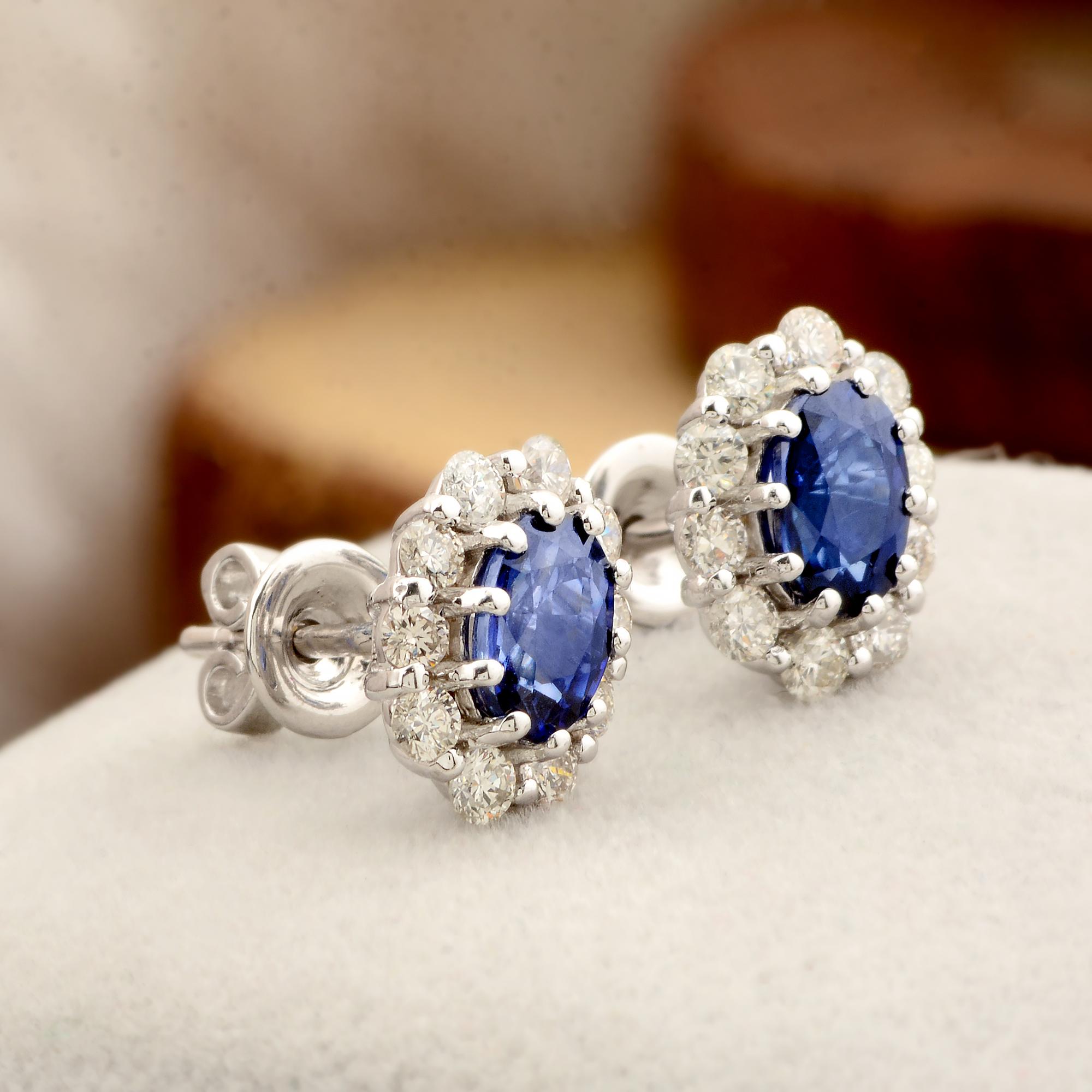 Oval Cut Oval Blue Sapphire Stud Earrings SI Clarity HI Color Diamond 14k White Gold For Sale