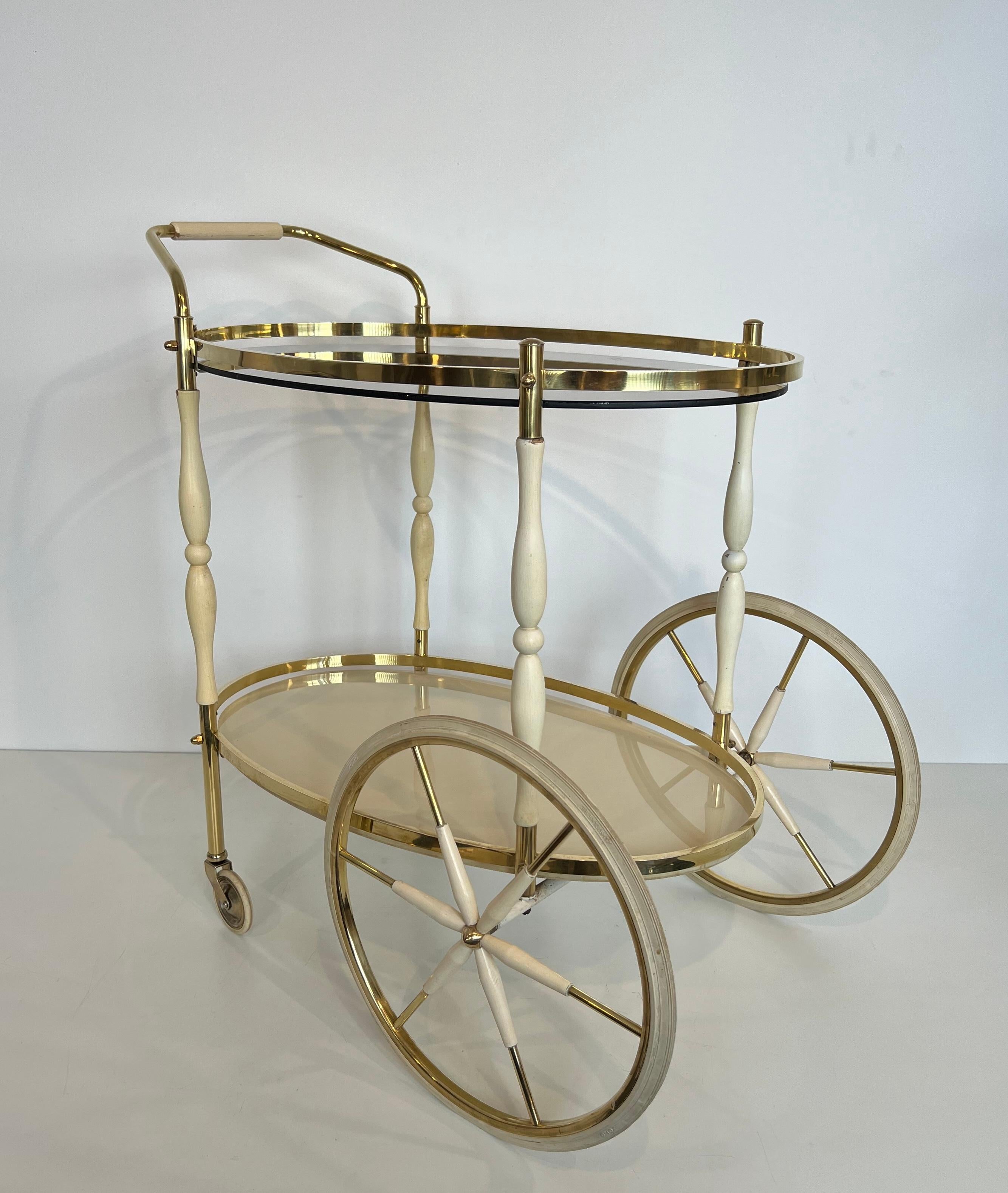 Oval Brass and Lacquered Wood Italian Drinks Trolley For Sale 10