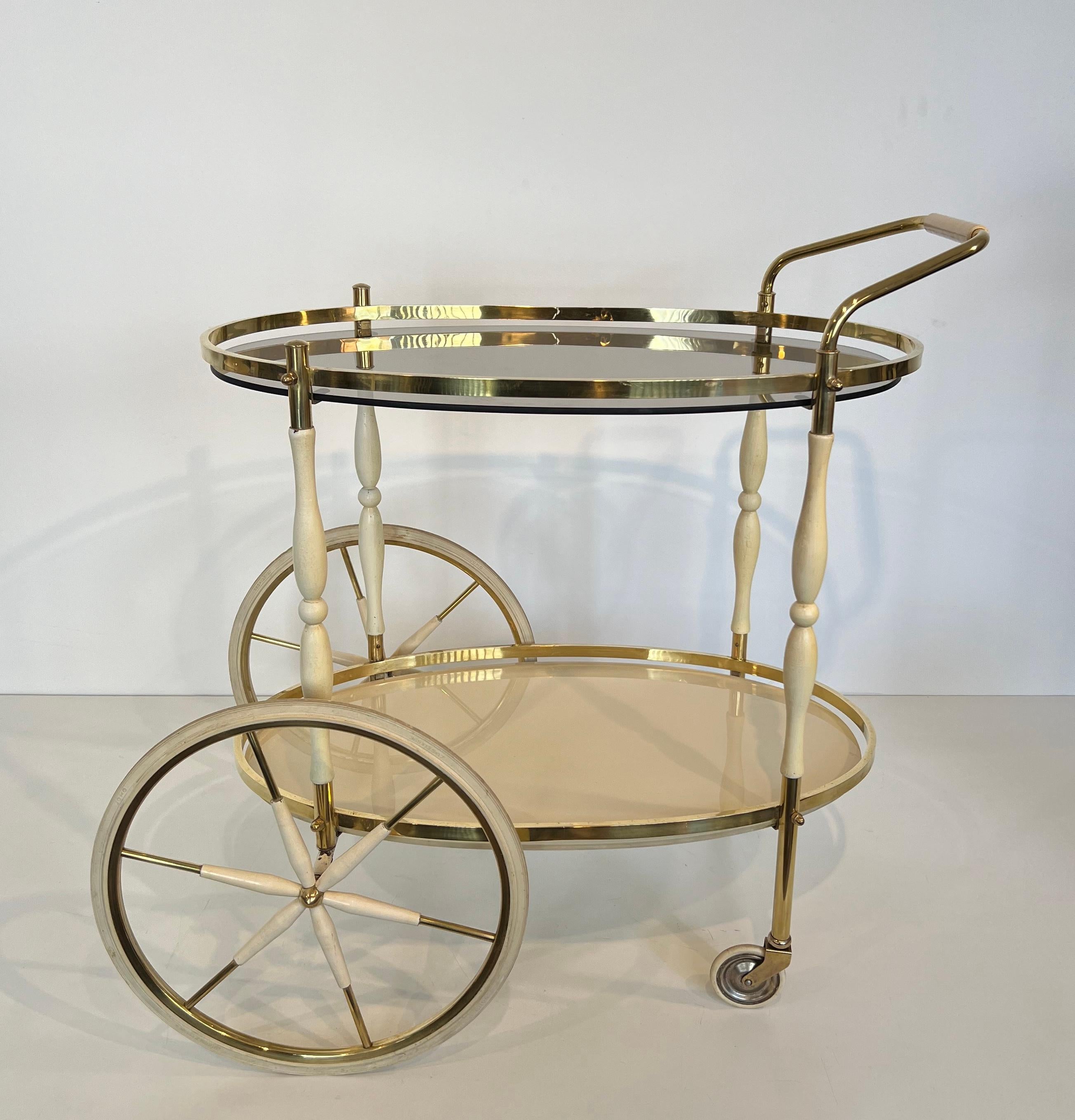 Oval Brass and Lacquered Wood Italian Drinks Trolley For Sale 12
