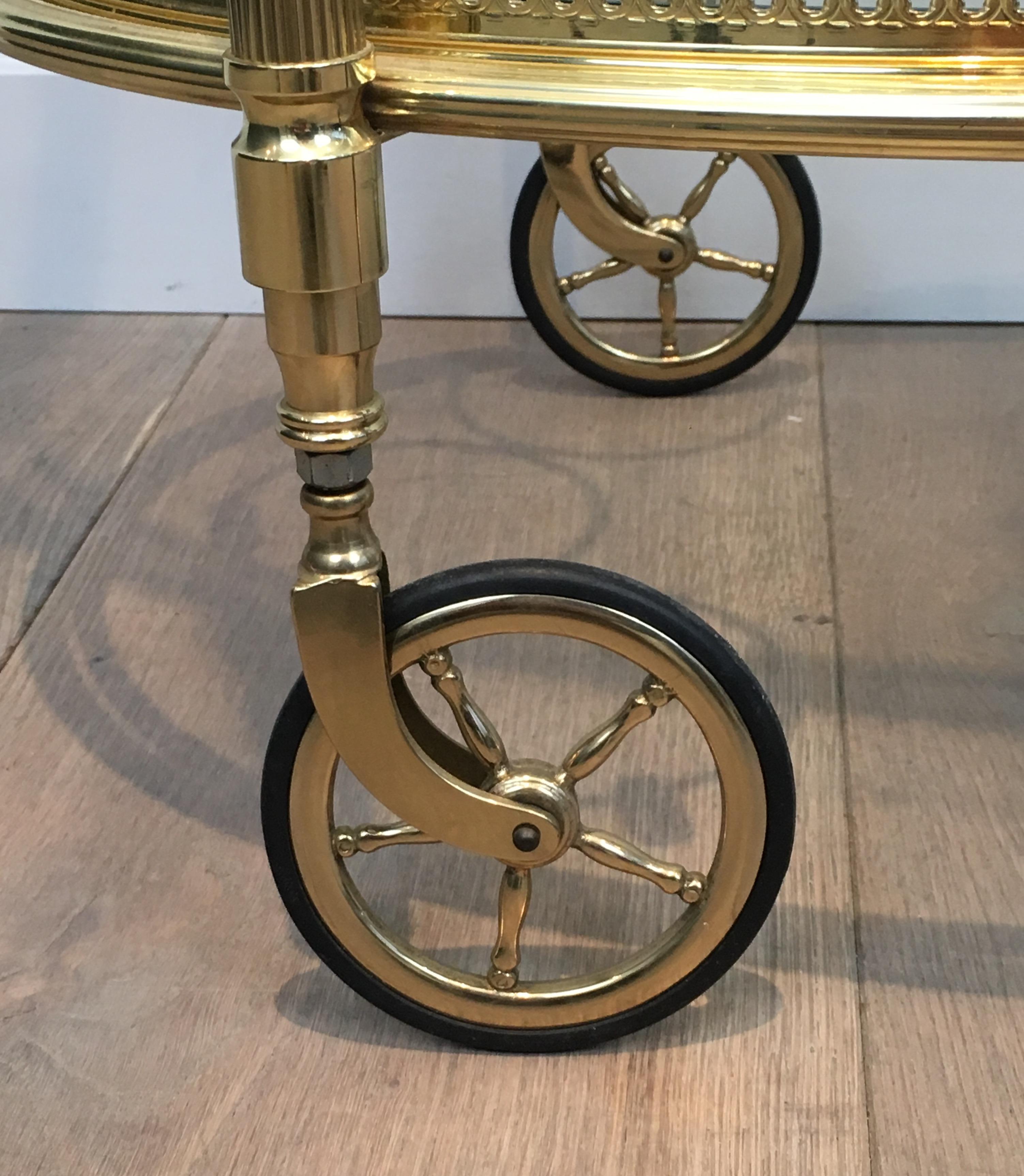 Oval Brass Bar Cart by Maison Bagués en vente 10