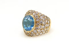 Oval Brilliant Aquamarine Diamond 18 Karat Yellow Gold 1980s Cocktail Ring
