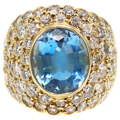Vintage Oval Brilliant Aquamarine Diamond 18 Karat Yellow Gold 1980s Cocktail Ring