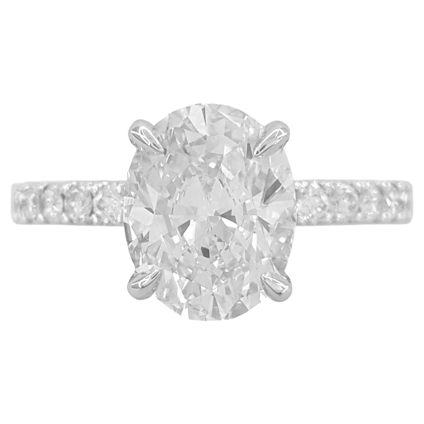 Oval Brilliant Cut Diamond Halo 14k White Gold Engagement Ring