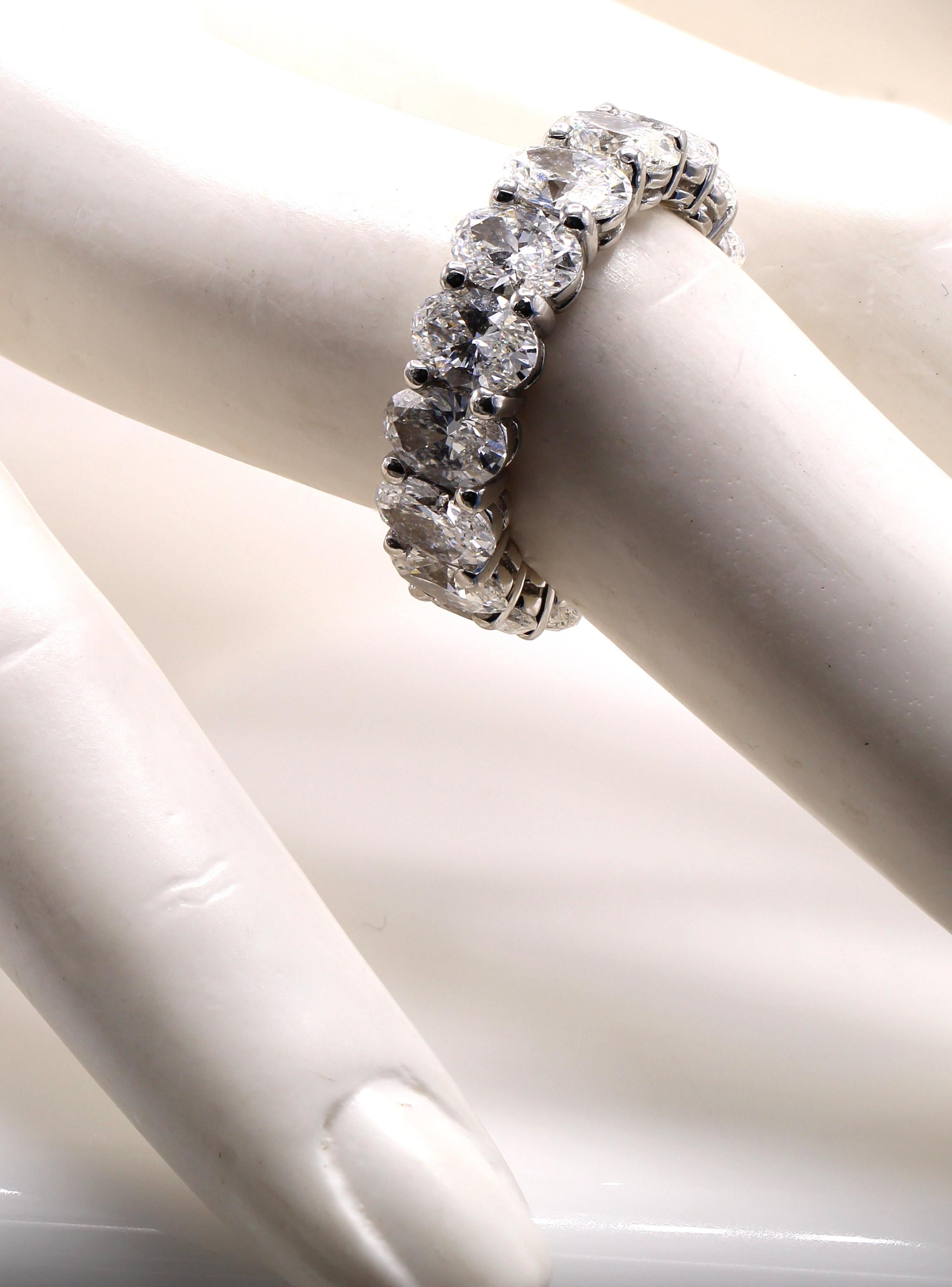 Oval Brilliant Cut Diamond Platinum Eternity Band In New Condition For Sale In New York, NY