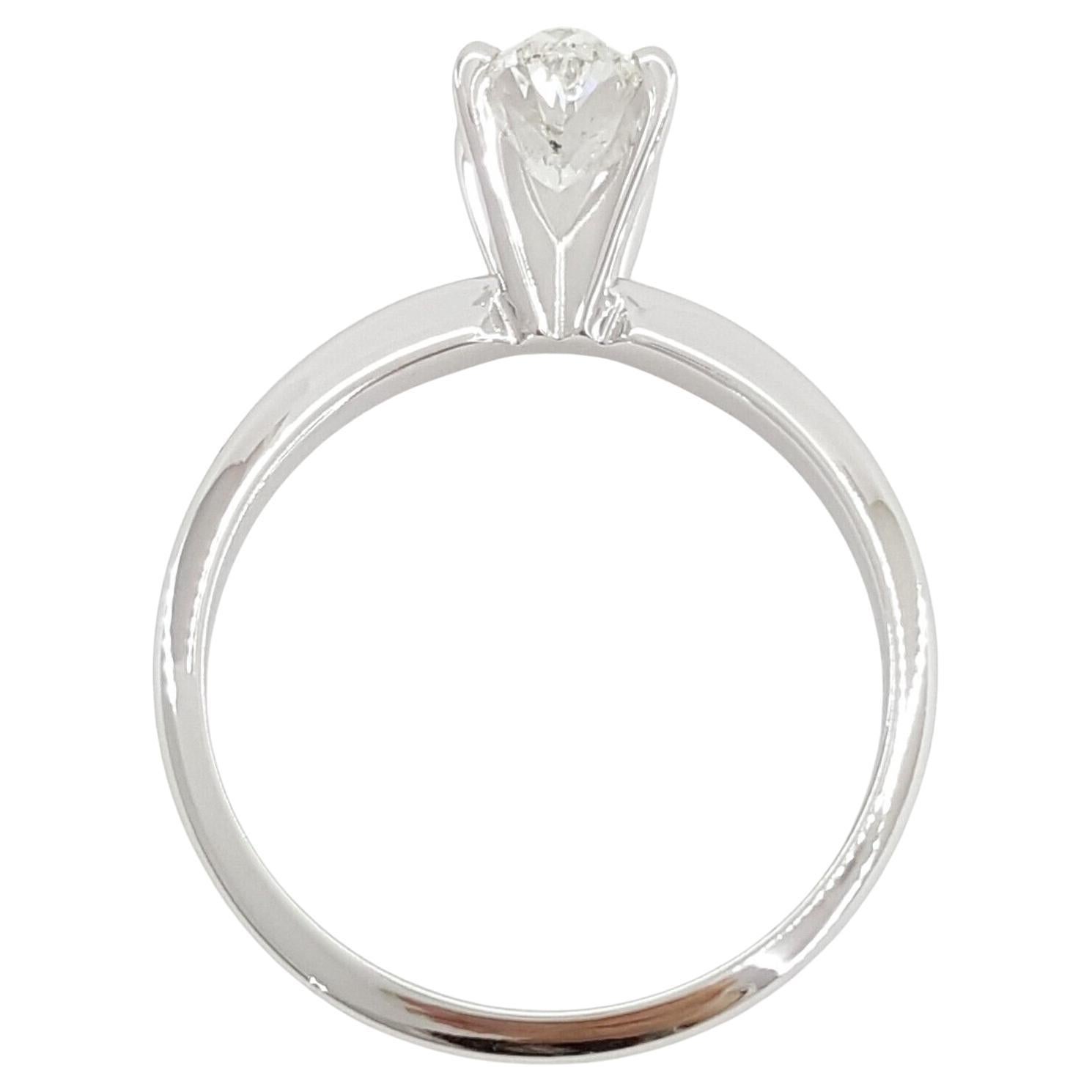 anillos de compromiso de talla ovalada