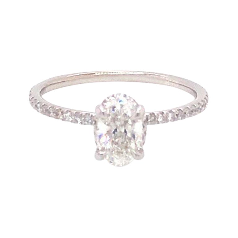Ovaler ovaler Brillant-Diamant Verlobungsring mit verstecktem Halo in der Mitte 0,71 Karat F, VS1 GIA