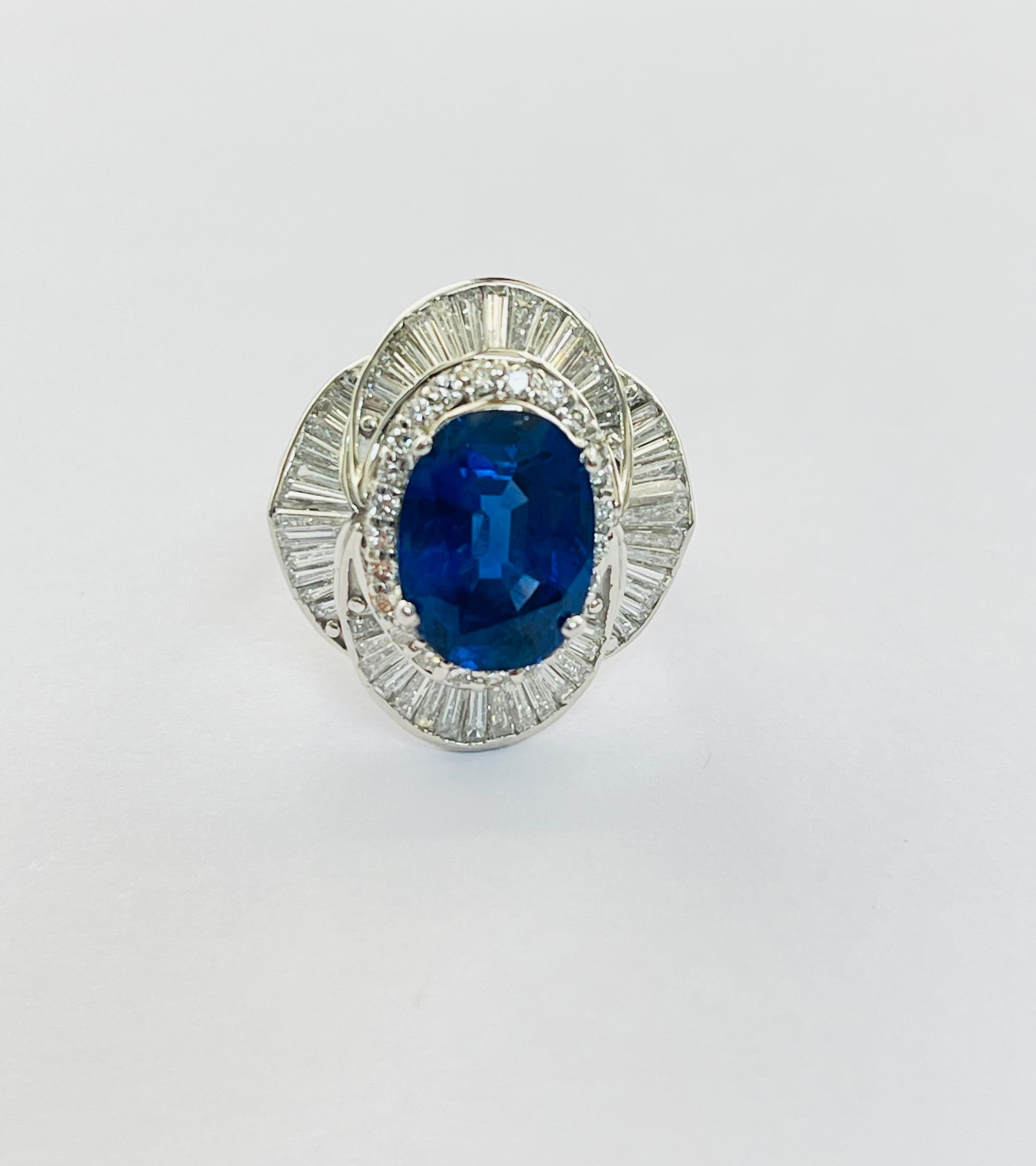 Oval Bue Sapphire Burma No Heat And Diamond Ring In Platinum, SSEF Certified.  For Sale 1