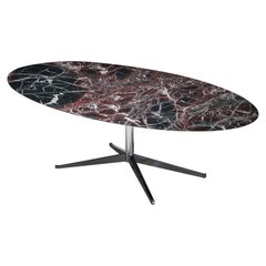 Table de salle à manger ovale en marbre bourgogne de Florence Knoll, États-Unis, années 1960