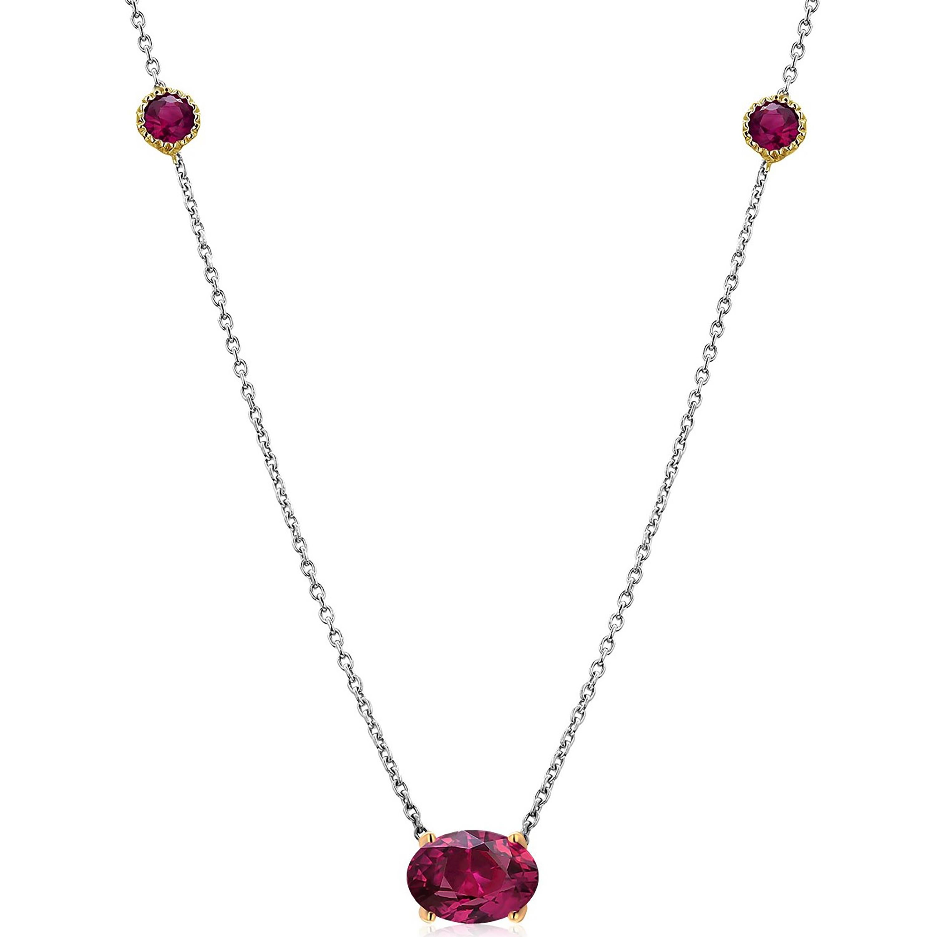 Oval Burma Red Ruby with Two Bezel Set Rubies Gold Pendant Necklace In New Condition In New York, NY