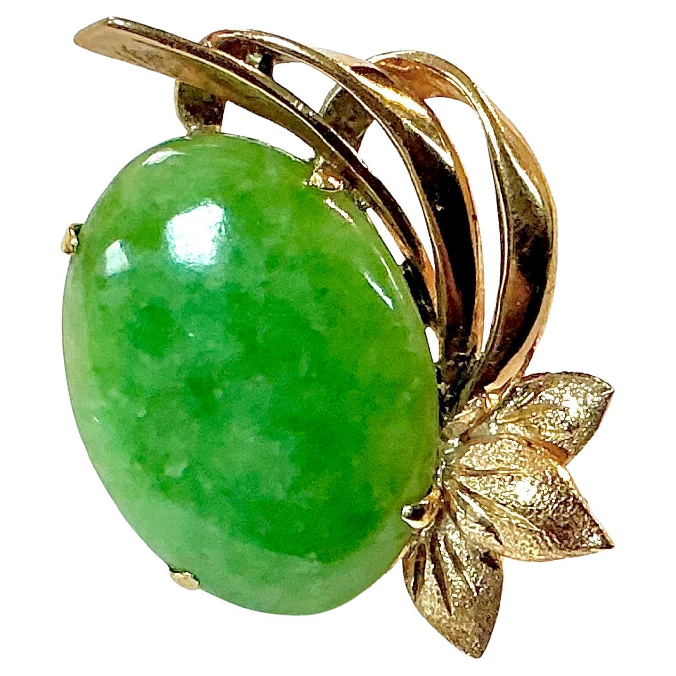 Oval Cabochon Cut Jadeite Earrings, 14K Yellow Gold In Good Condition For Sale In Bradenton, FL