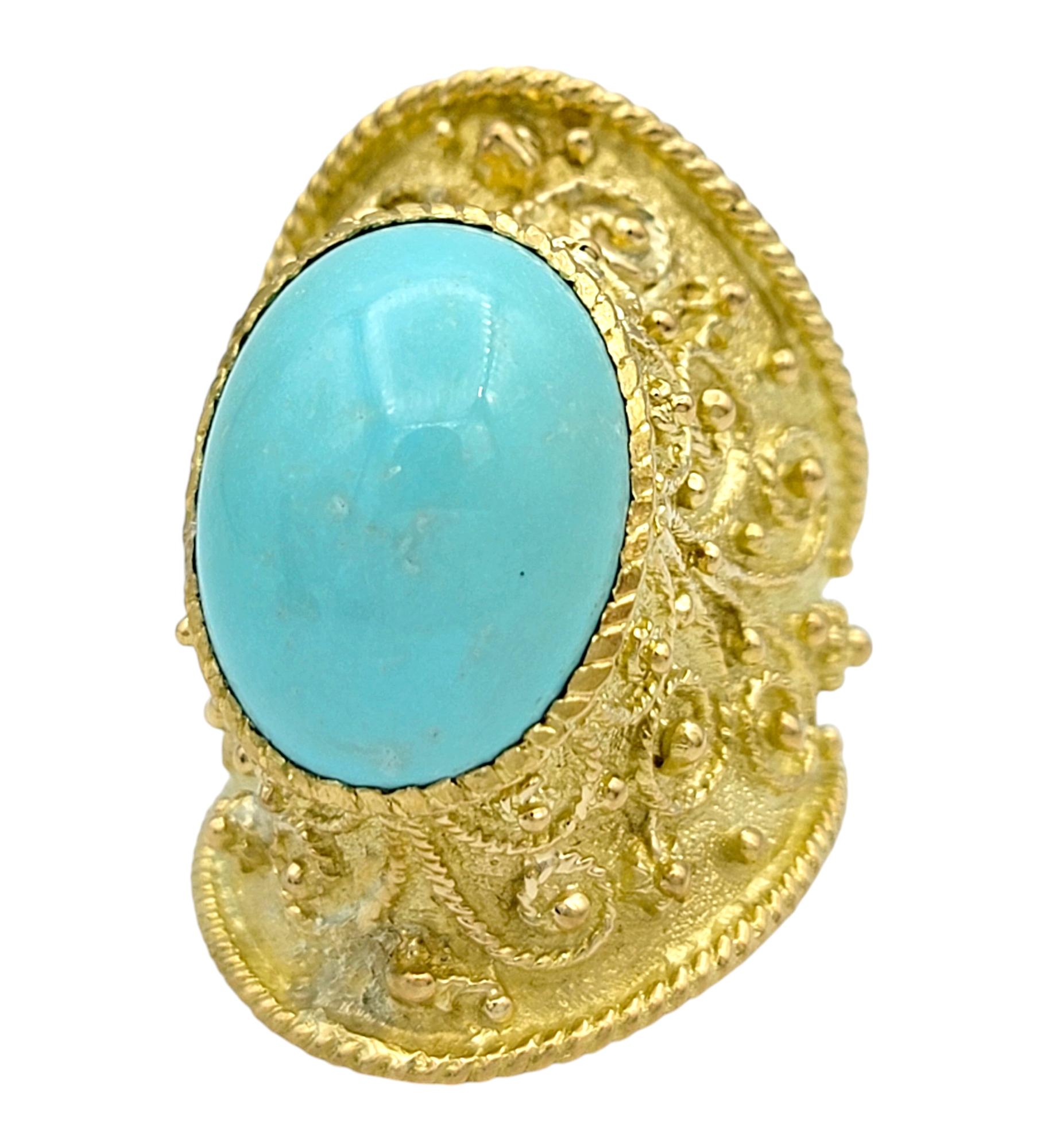 Contemporain Bague cocktail de style étrusque en or 18 carats avec turquoise ovale taillée en cabochon en vente