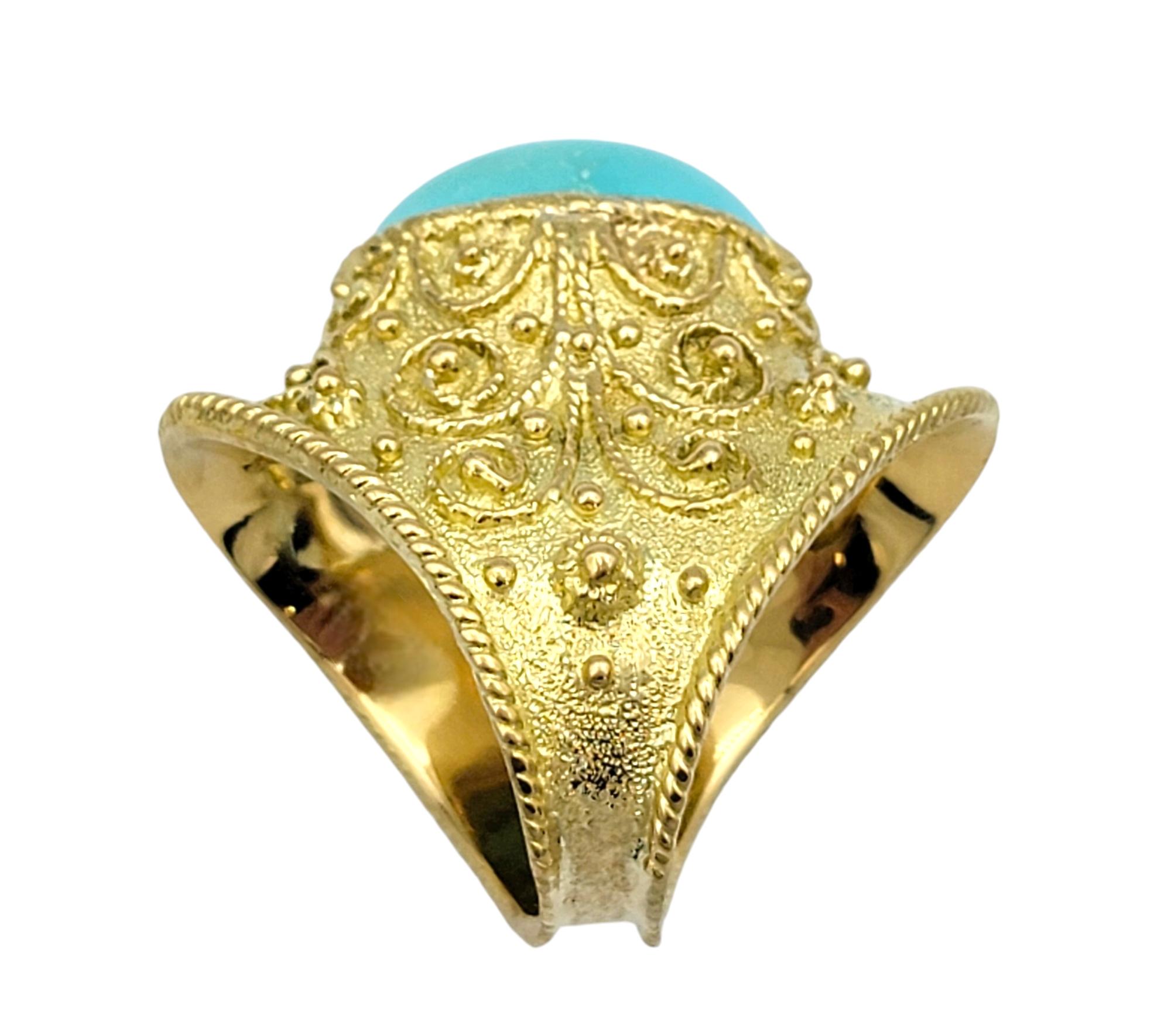 Bague cocktail de style étrusque en or 18 carats avec turquoise ovale taillée en cabochon Pour femmes en vente