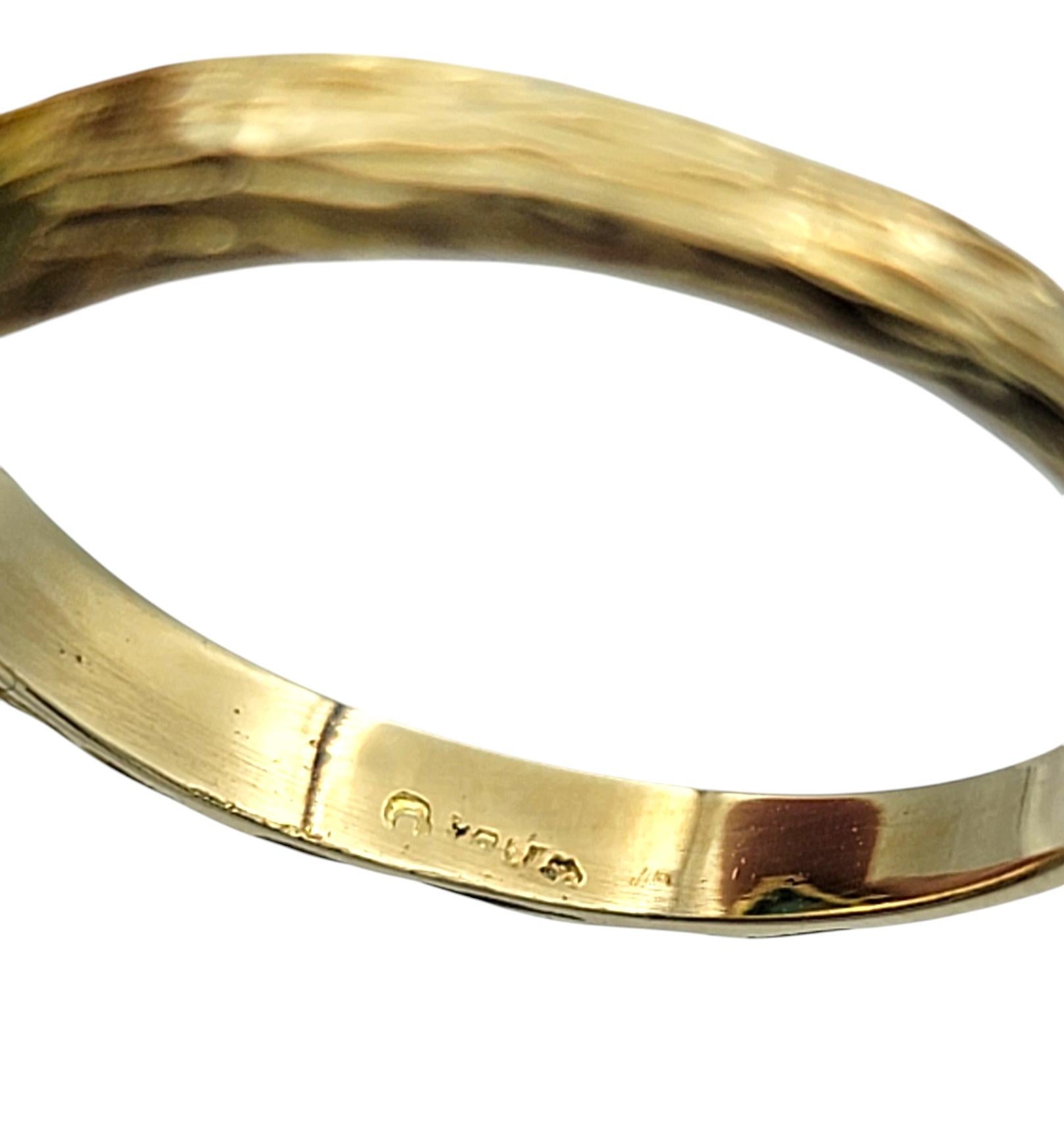 Anello cocktail con turchese ovale tagliato a cabochon e diamante a raggiera in oro 18 carati in vendita 2