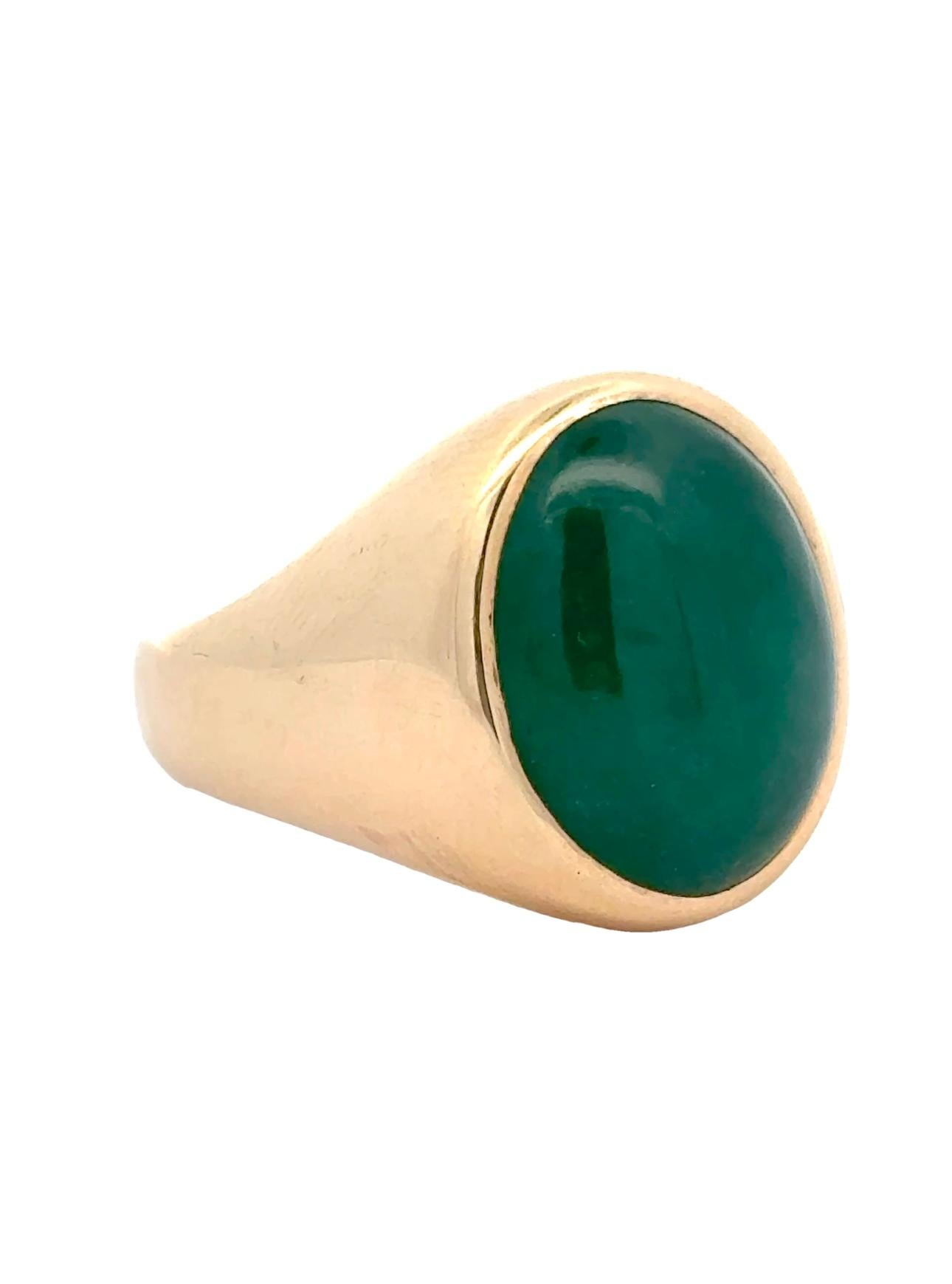 Ovaler Cabochon-Ring aus 14 Karat Gelbgold mit Smaragd und Smaragd (Moderne)