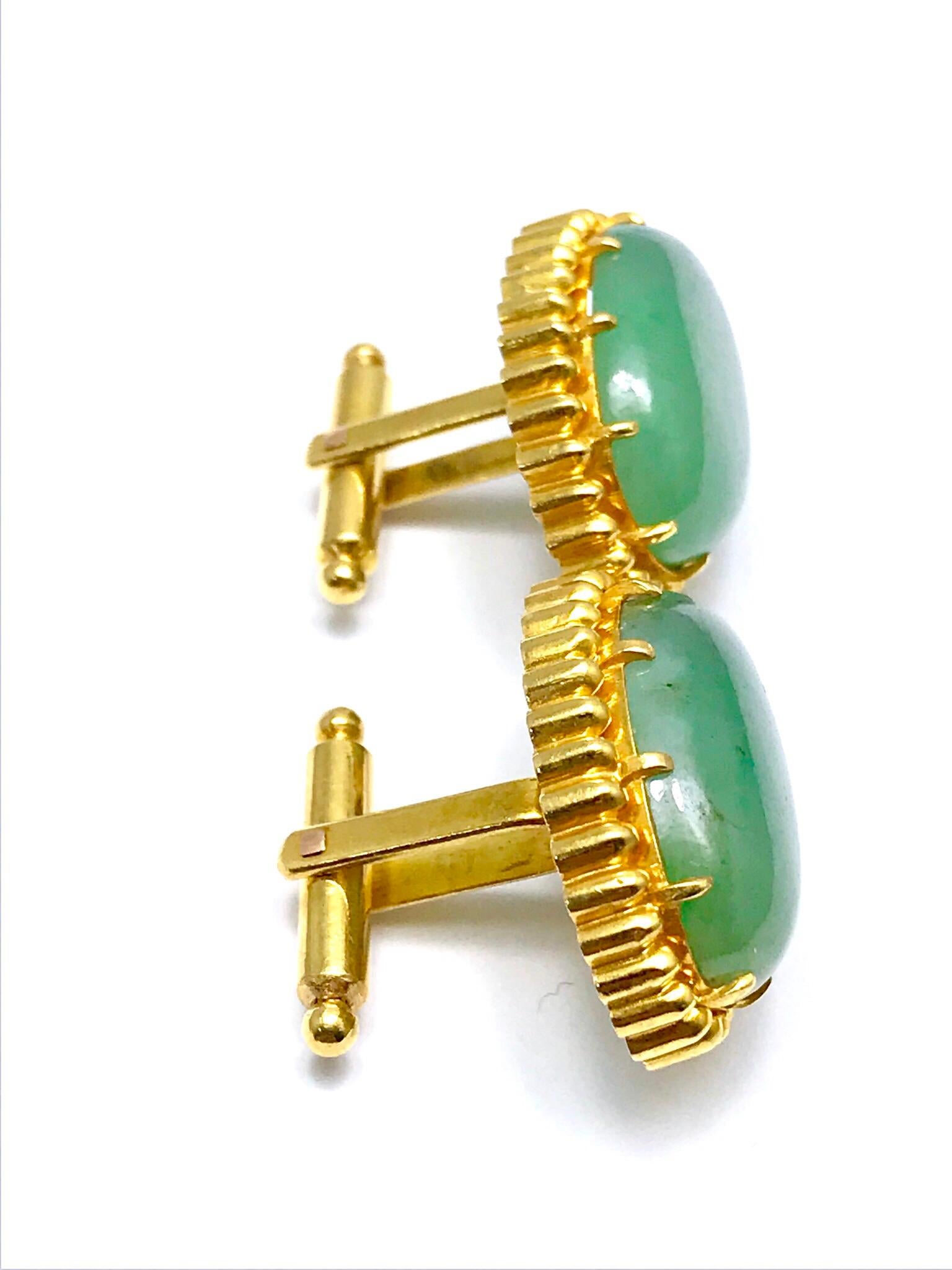 Oval Cut Oval Cabochon Jade and 18 Karat Yellow Gold Cufflink Set For Sale