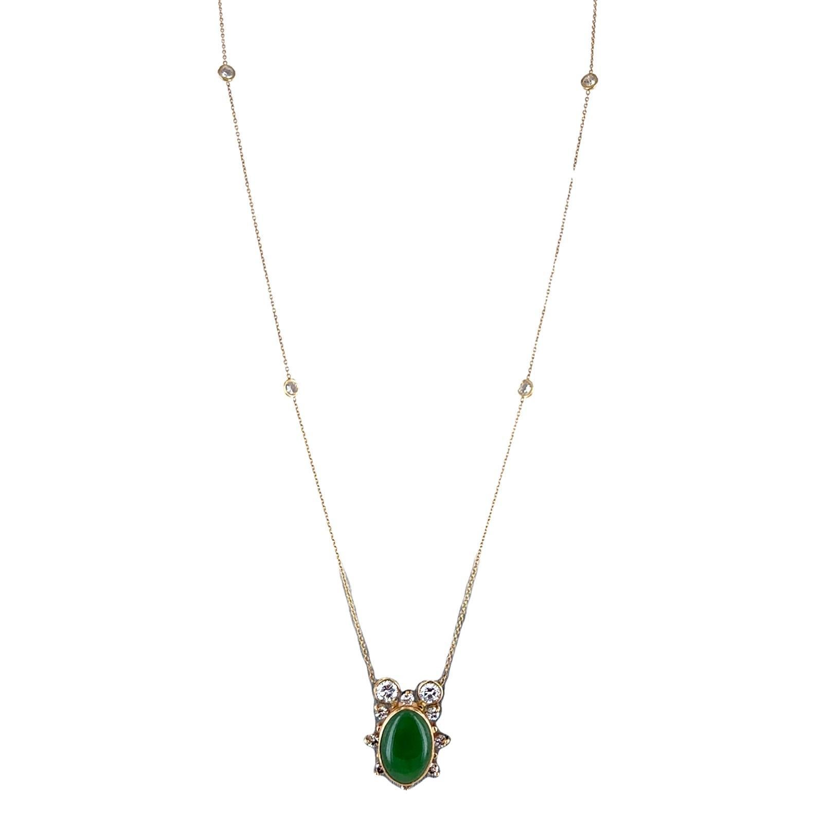 Oval Cabochon Jade Diamond 14 Karat Yellow Gold Contemporary Pendant Necklace In Excellent Condition In Boca Raton, FL