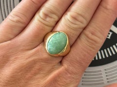 Oval Cabochon Mottled Green Jade Ring 14K Yellow Gold