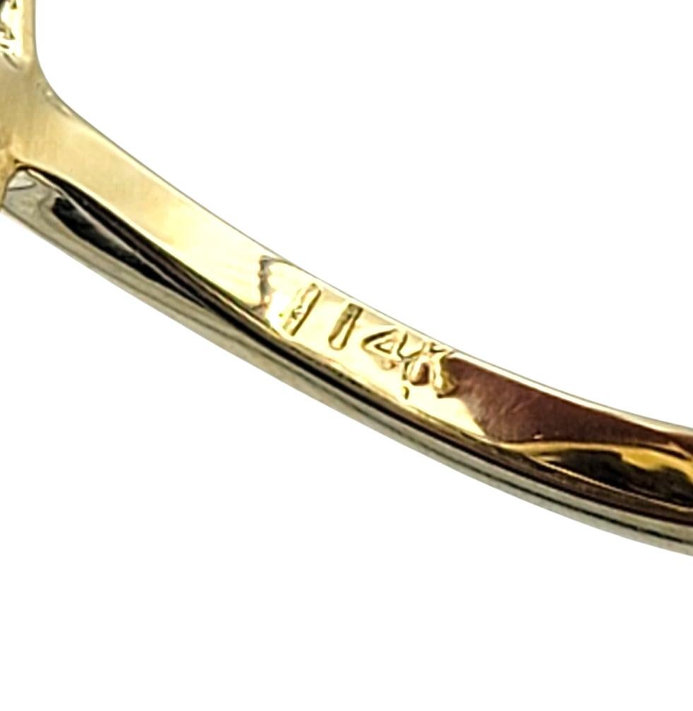 Ovaler Cabochon Opal und runder Diamant Länglicher Cocktailring 14 Karat Gelbgold im Angebot 3