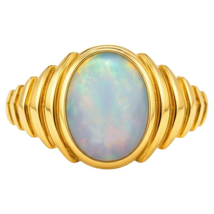 Bague ovale en opale cabochon A Silver, Gold