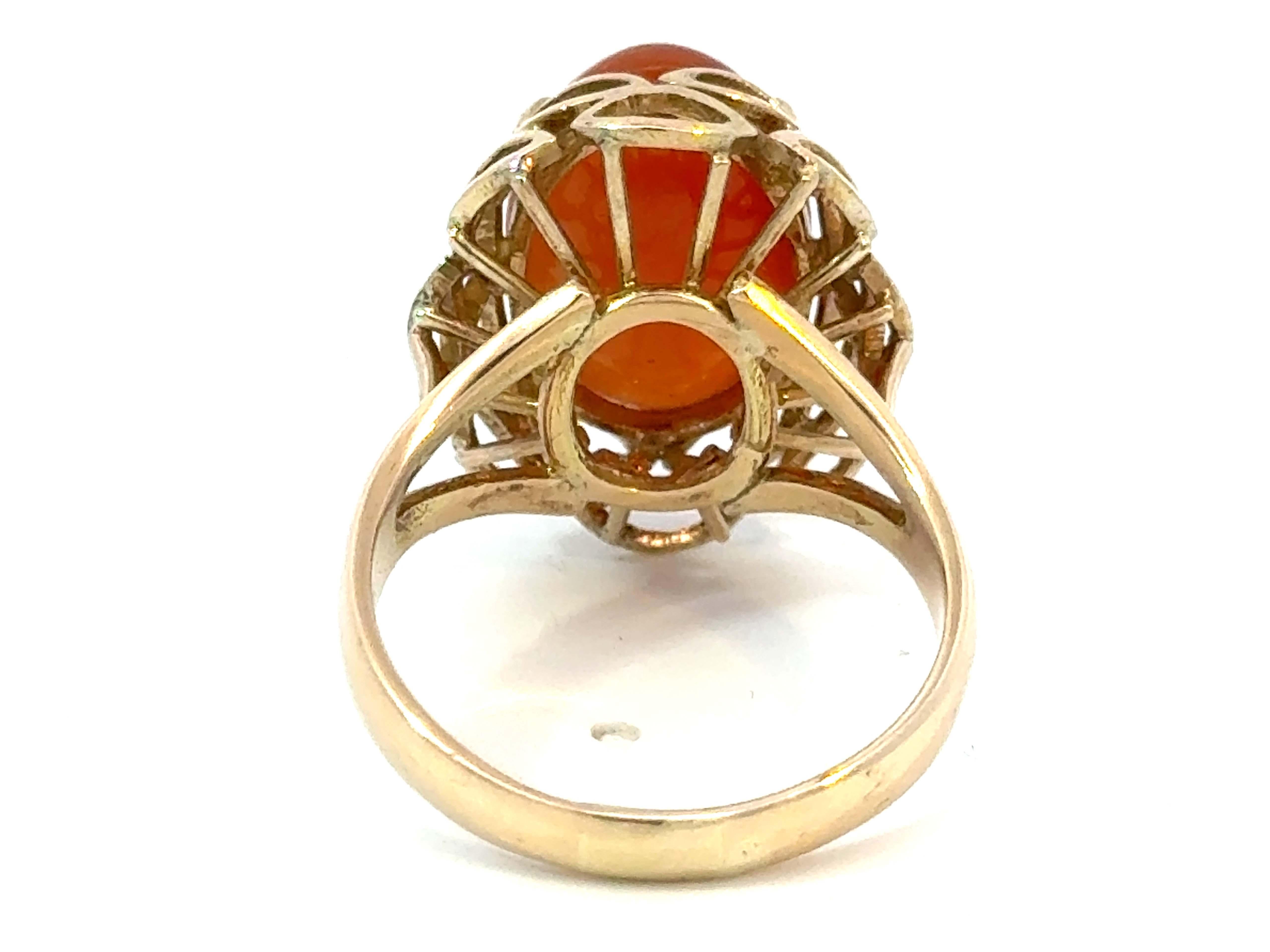 Oval Cabochon Red Jade Ring 14k Yellow Gold For Sale 1