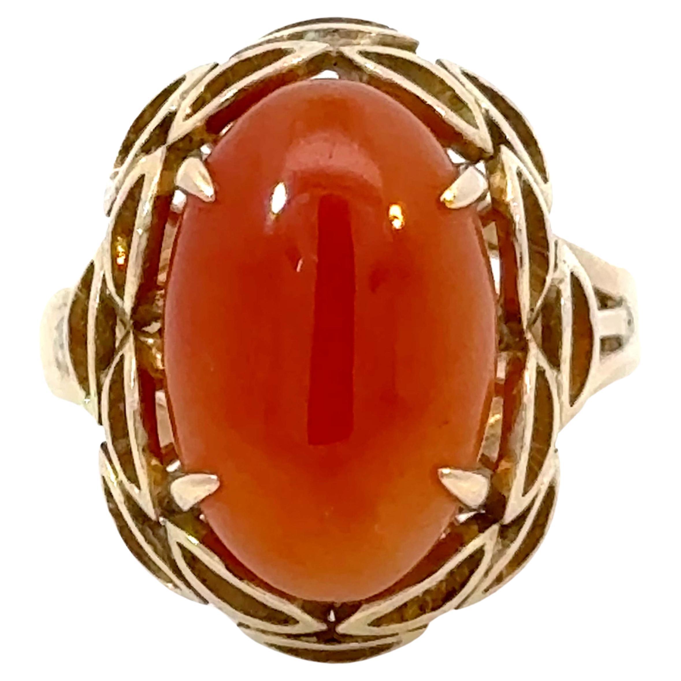 Oval Cabochon Red Jade Ring 14k Yellow Gold For Sale