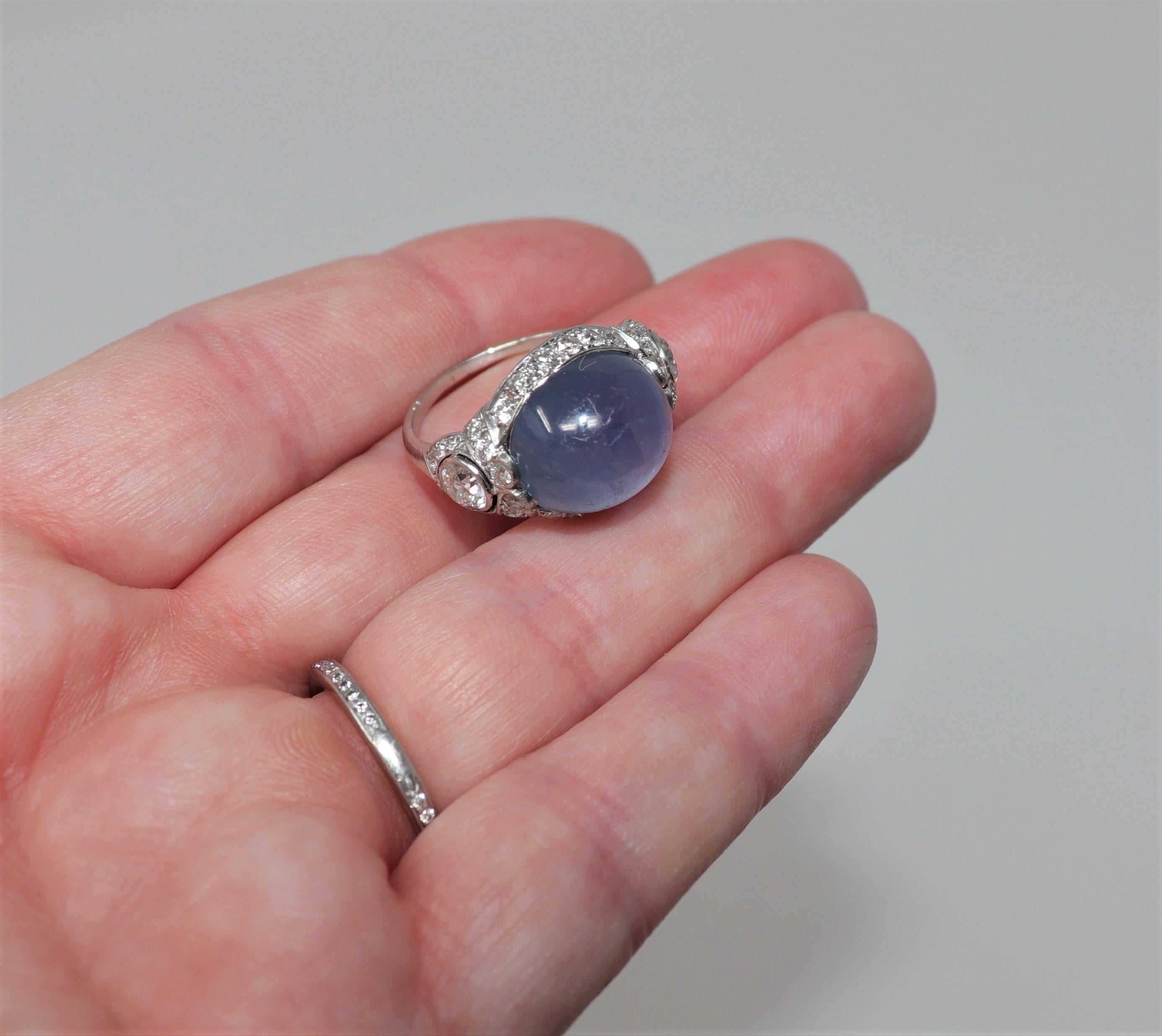 Women's Oval Cabochon Star Sapphire and Diamond Ring in Platinum 15.4 Carats Total For Sale