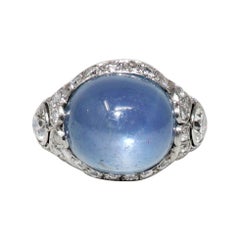 Antique Oval Cabochon Star Sapphire and Diamond Ring in Platinum 15.4 Carats Total