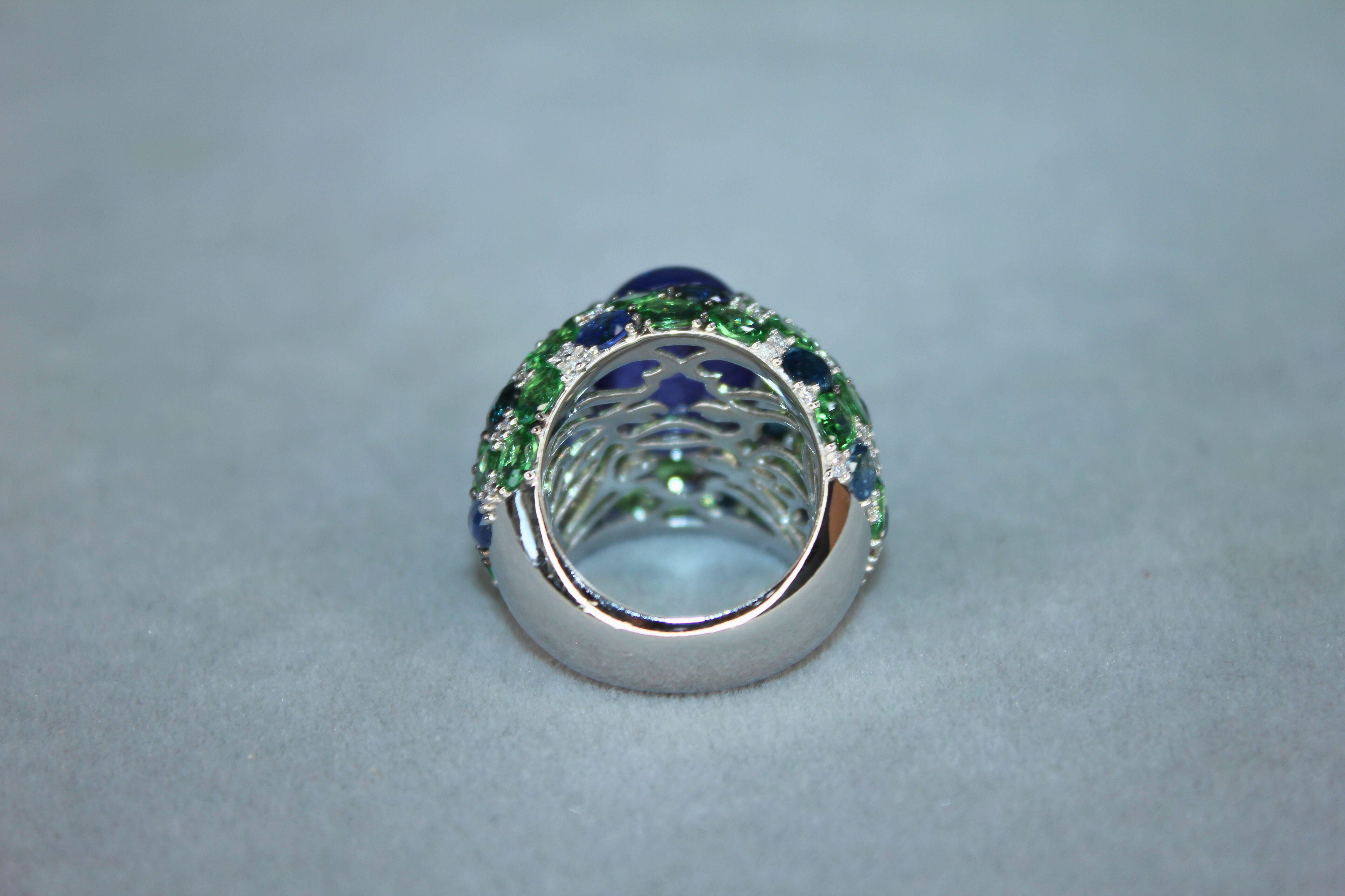 Women's or Men's Oval Cabochon Tanzanite Tsavorite Diamond Pave Dome Big 18K White Gold Ring For Sale