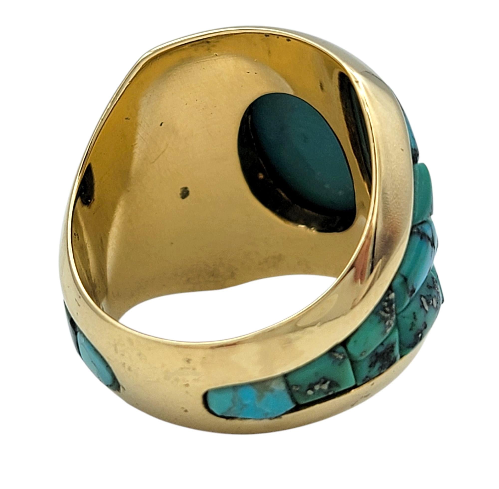 Bague jonc en or jaune 14 carats avec turquoise cabochon ovale et mosaïque graduée large Bon état - En vente à Scottsdale, AZ
