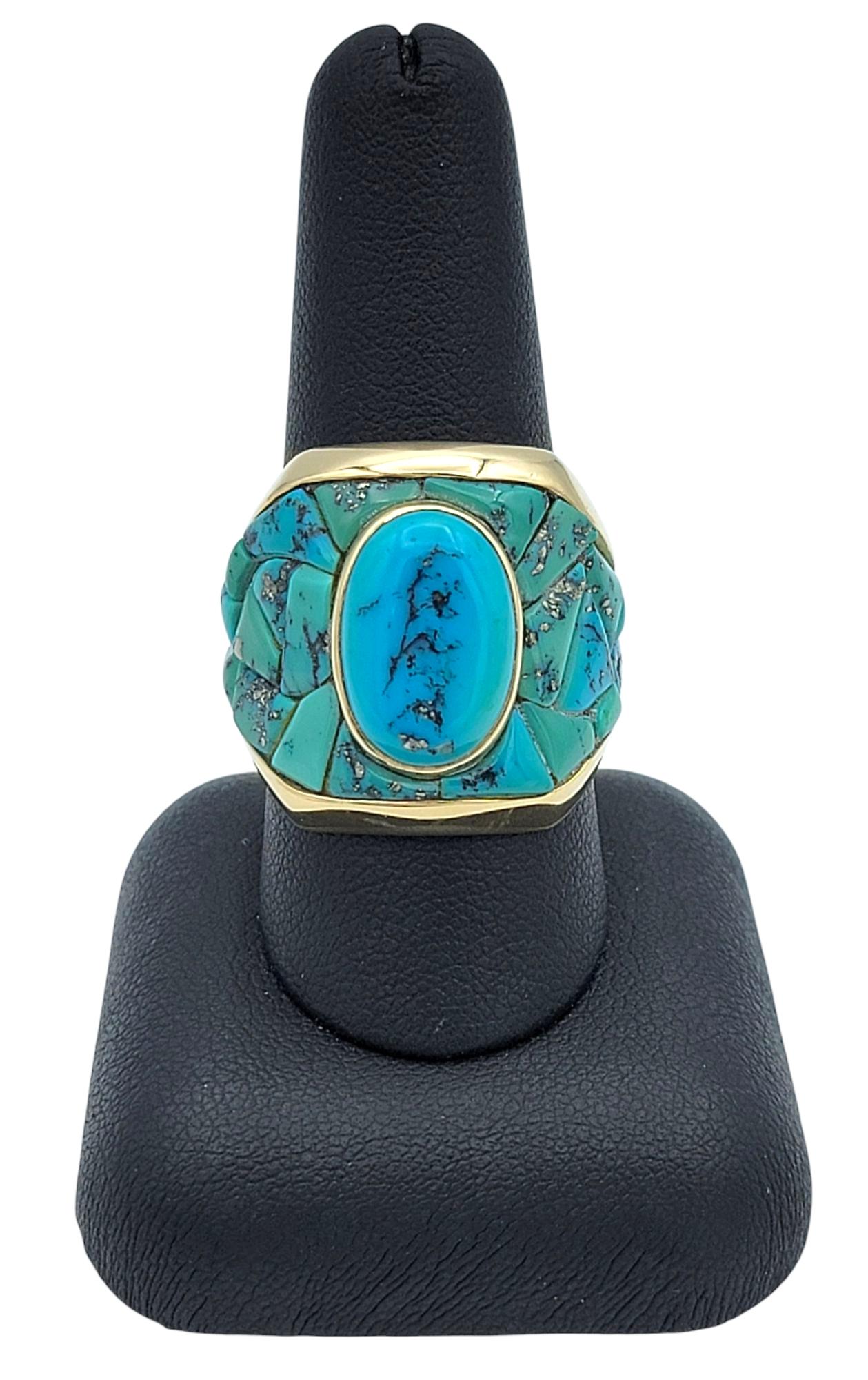 Bague jonc en or jaune 14 carats avec turquoise cabochon ovale et mosaïque graduée large en vente 3