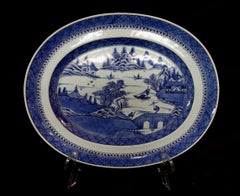 Oval Canton Export Porcelain Platter, 19th Century