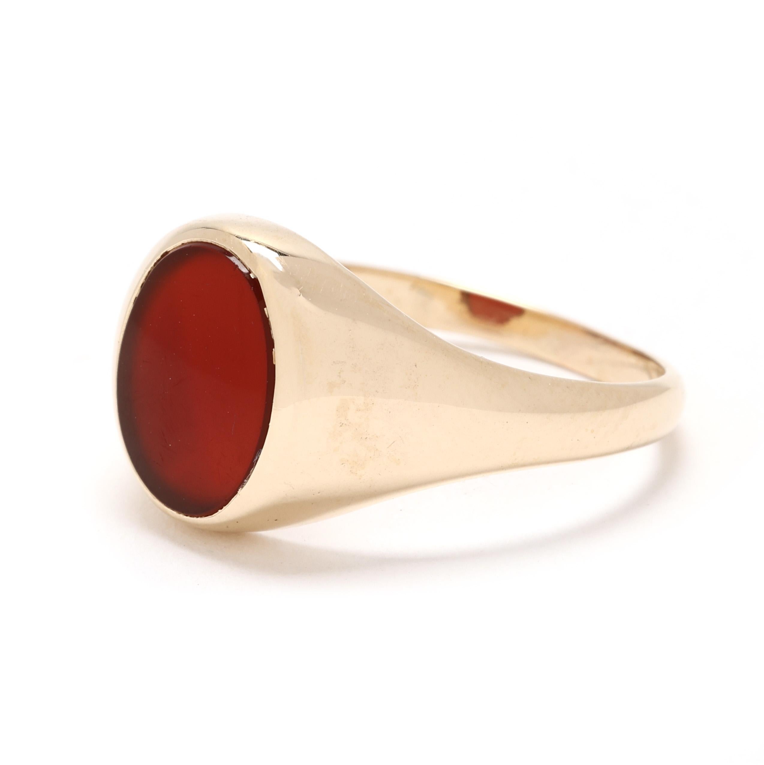 Oval Carnelian Signet Ring, 14k Yellow Gold, Ring Size 7 In Good Condition In McLeansville, NC