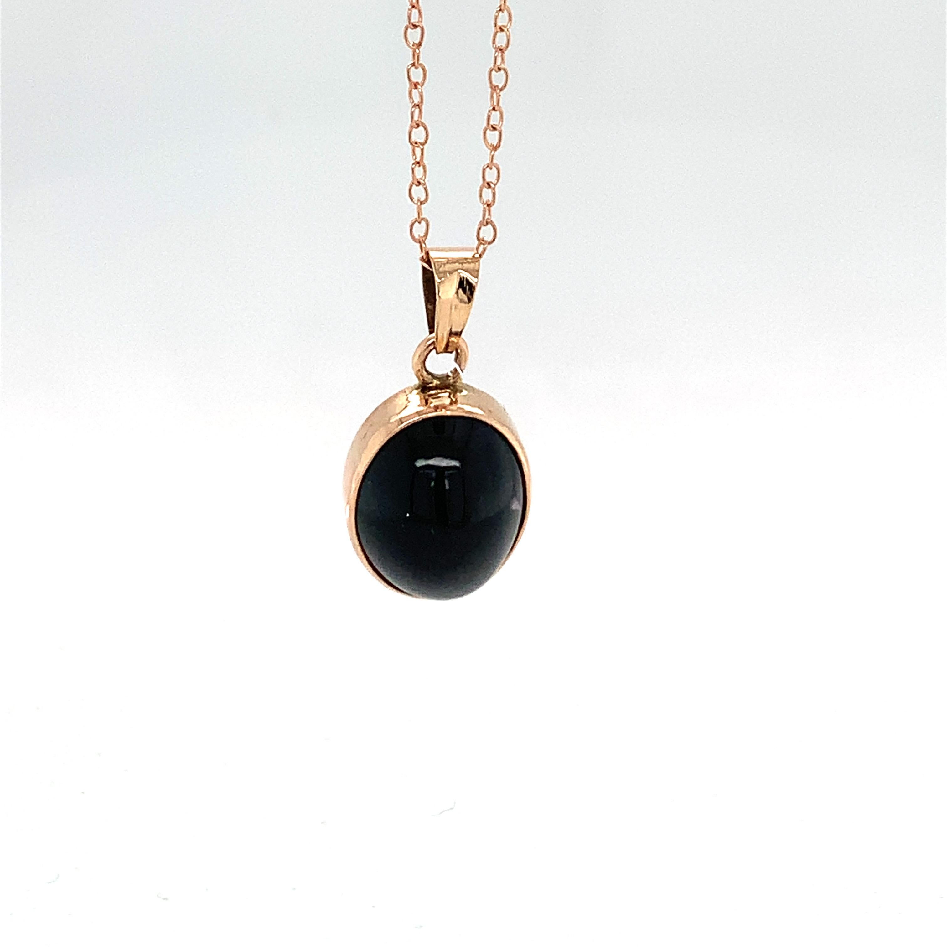 Oval Cut Oval Cat’s Eye 14K Yellow Gold Pendant For Sale