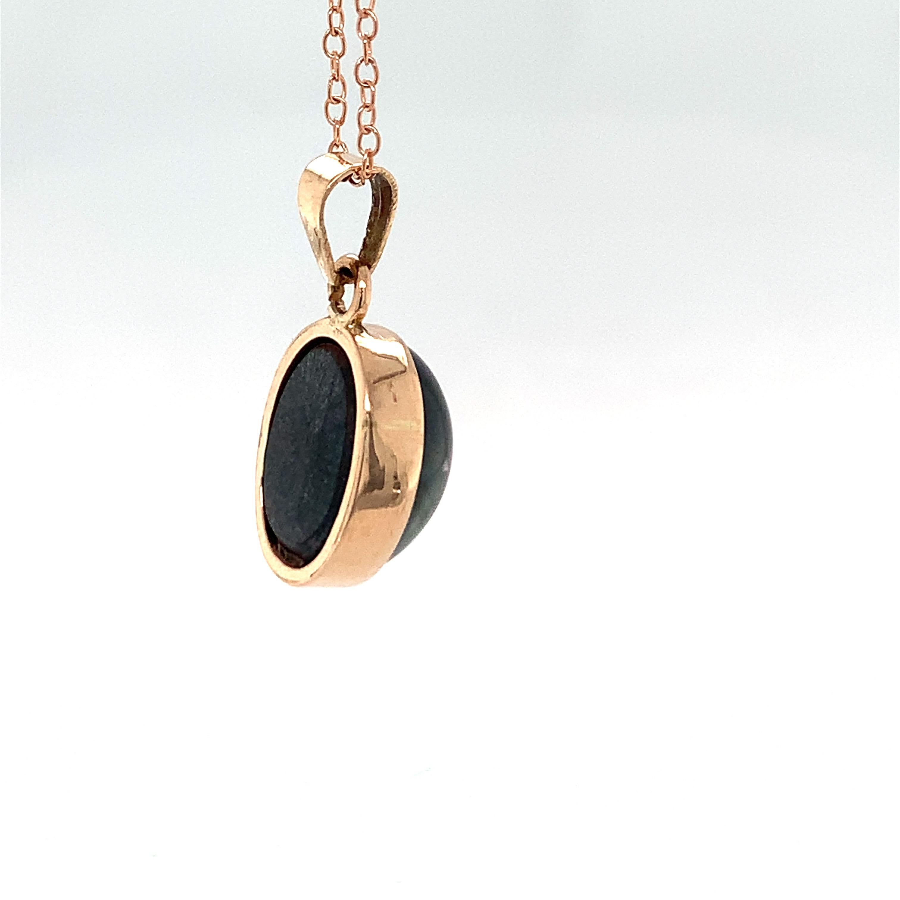 Oval Cat’s Eye 14K Yellow Gold Pendant In New Condition For Sale In Trumbull, CT