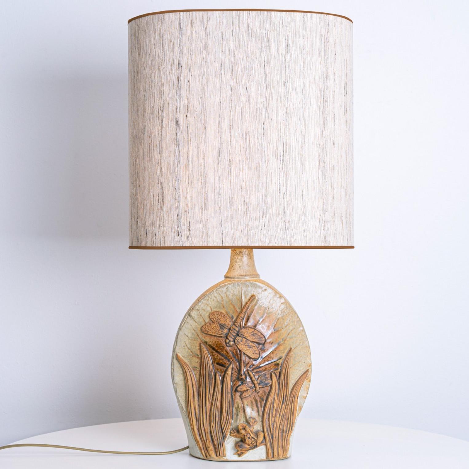 Lampe de table ovale en céramique B. Rooke, abat-jour New Beige de R. Houben, 1970 en vente 3