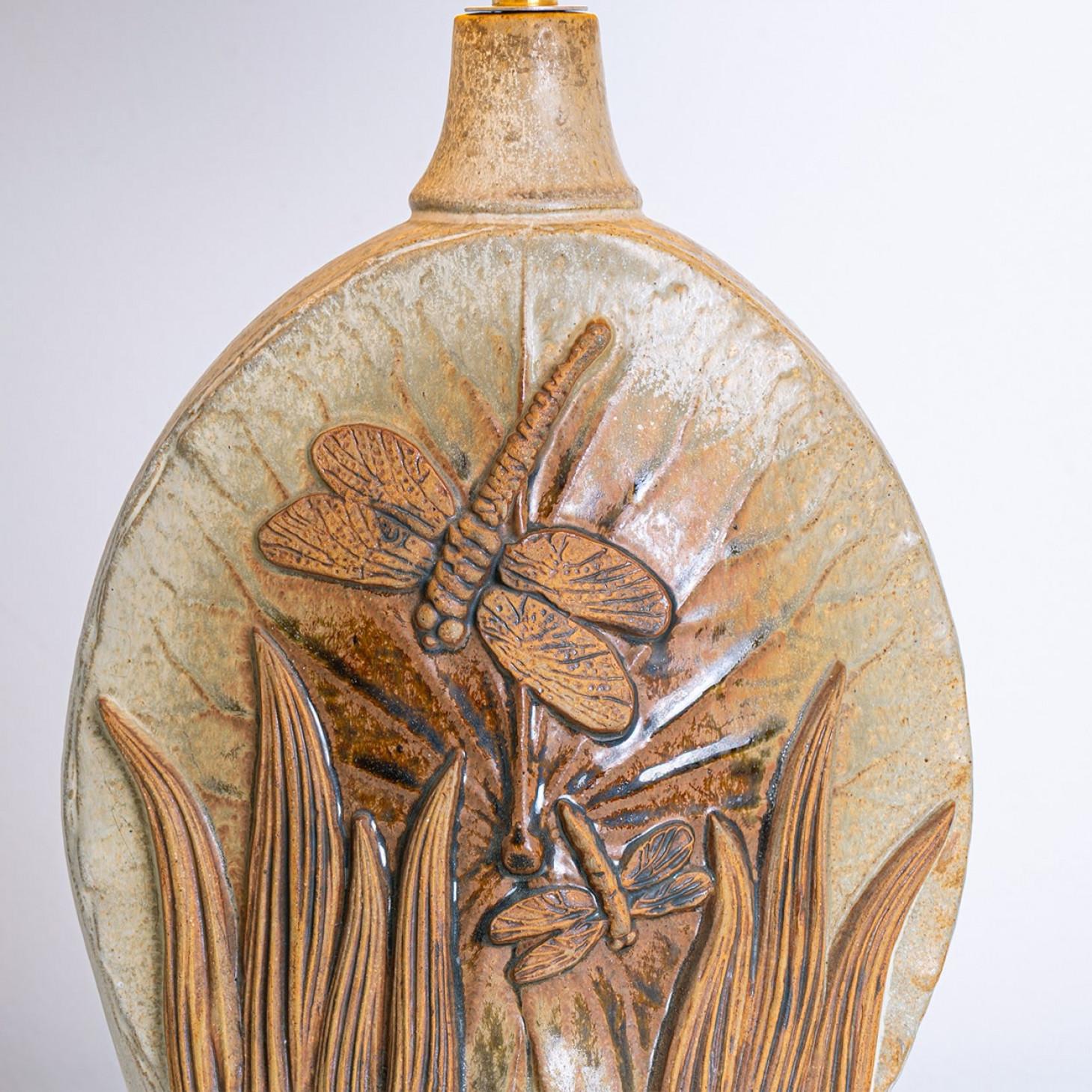 Fin du 20e siècle Lampe de table ovale en céramique B. Rooke, abat-jour New Beige de R. Houben, 1970 en vente