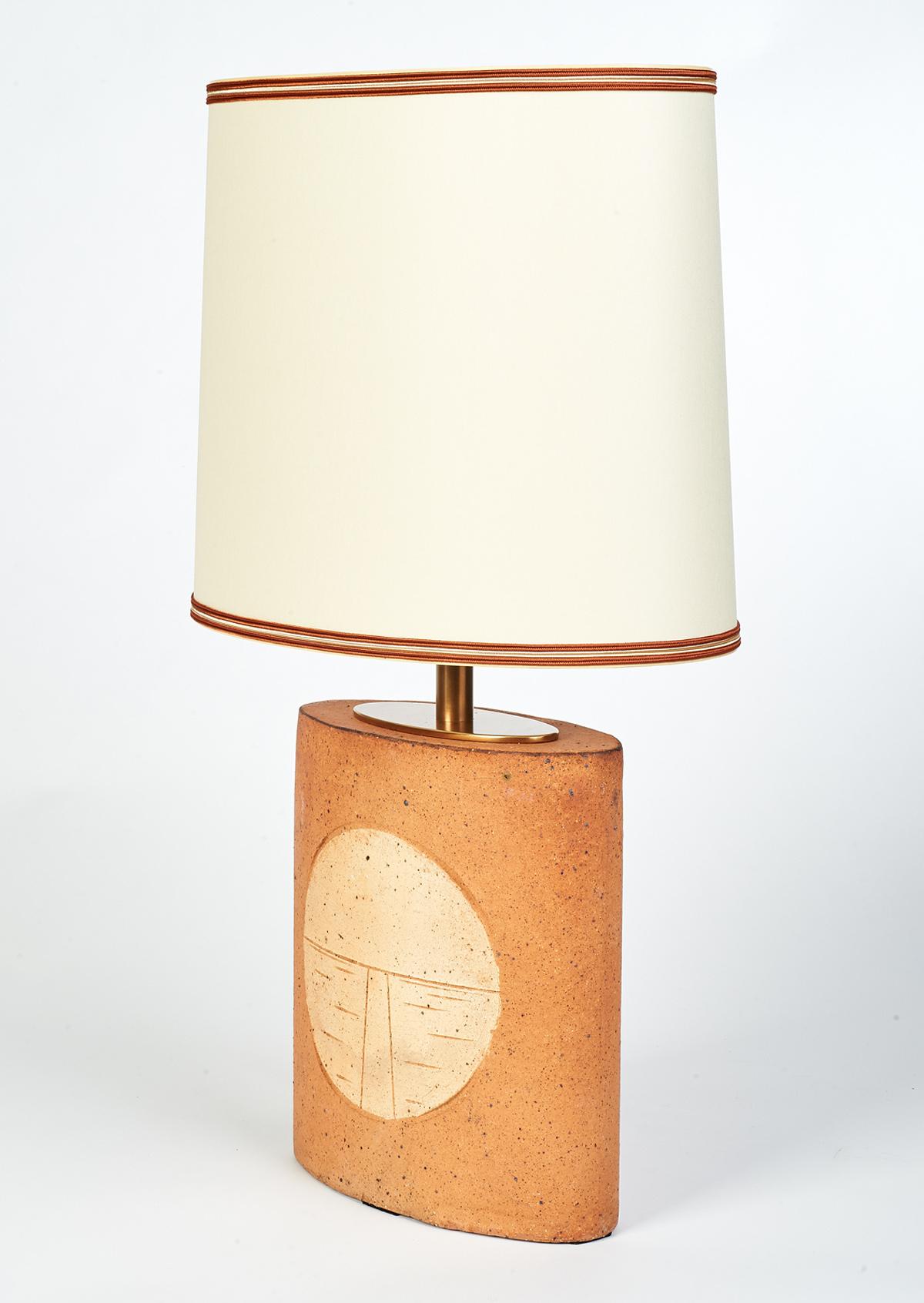 Two Oval Ceramic Lamp with Incised Geometric Motif, France 1970s In Good Condition For Sale In New York, NY