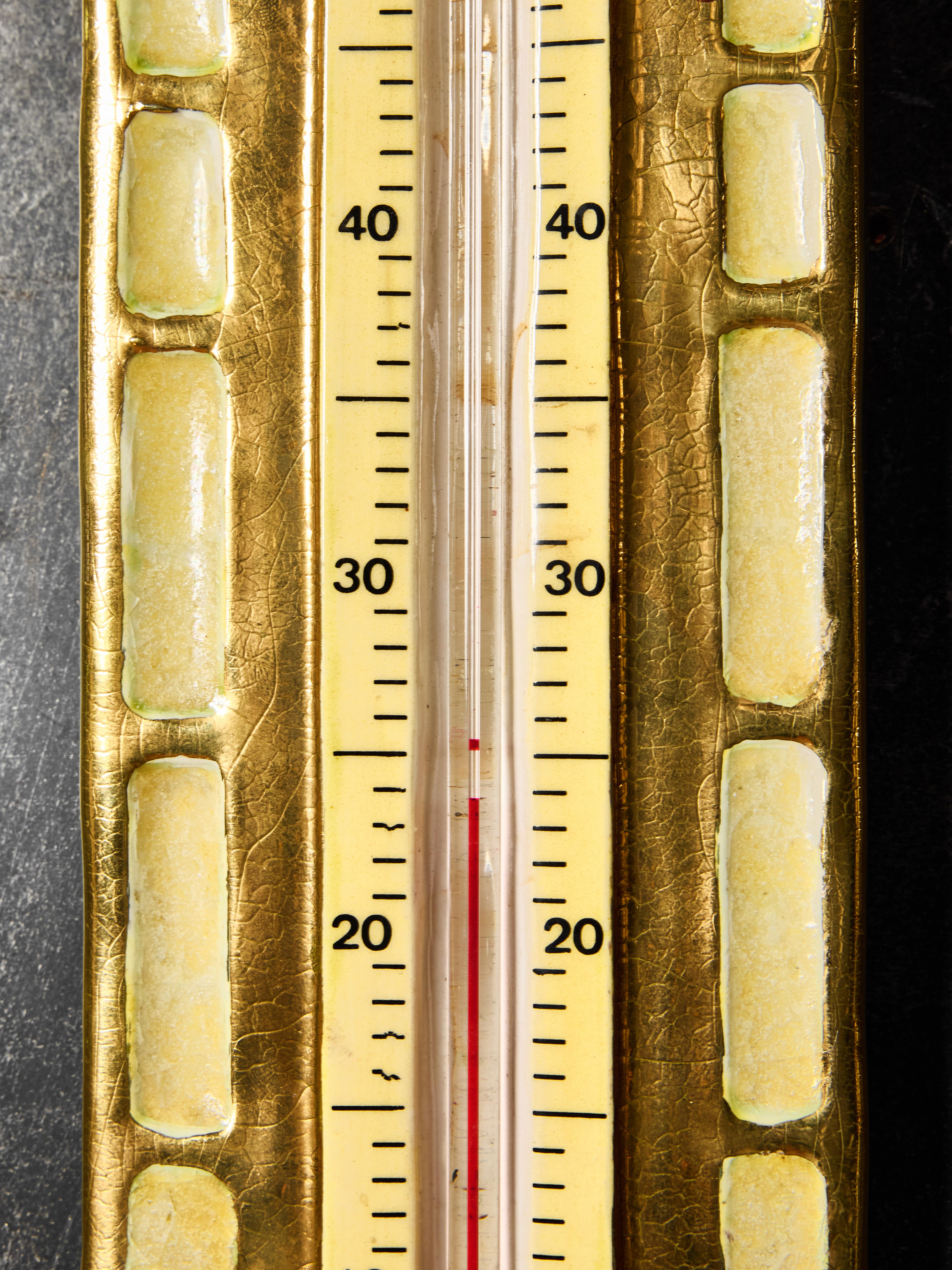 Oval Ceramic Thermometer by Mithé Espelt In Good Condition For Sale In Saint-Ouen, IDF