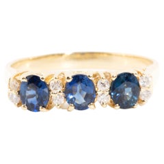 Oval Ceylon Blue Sapphire and Round Diamond Vintage Ring 14 Carat Yellow Gold