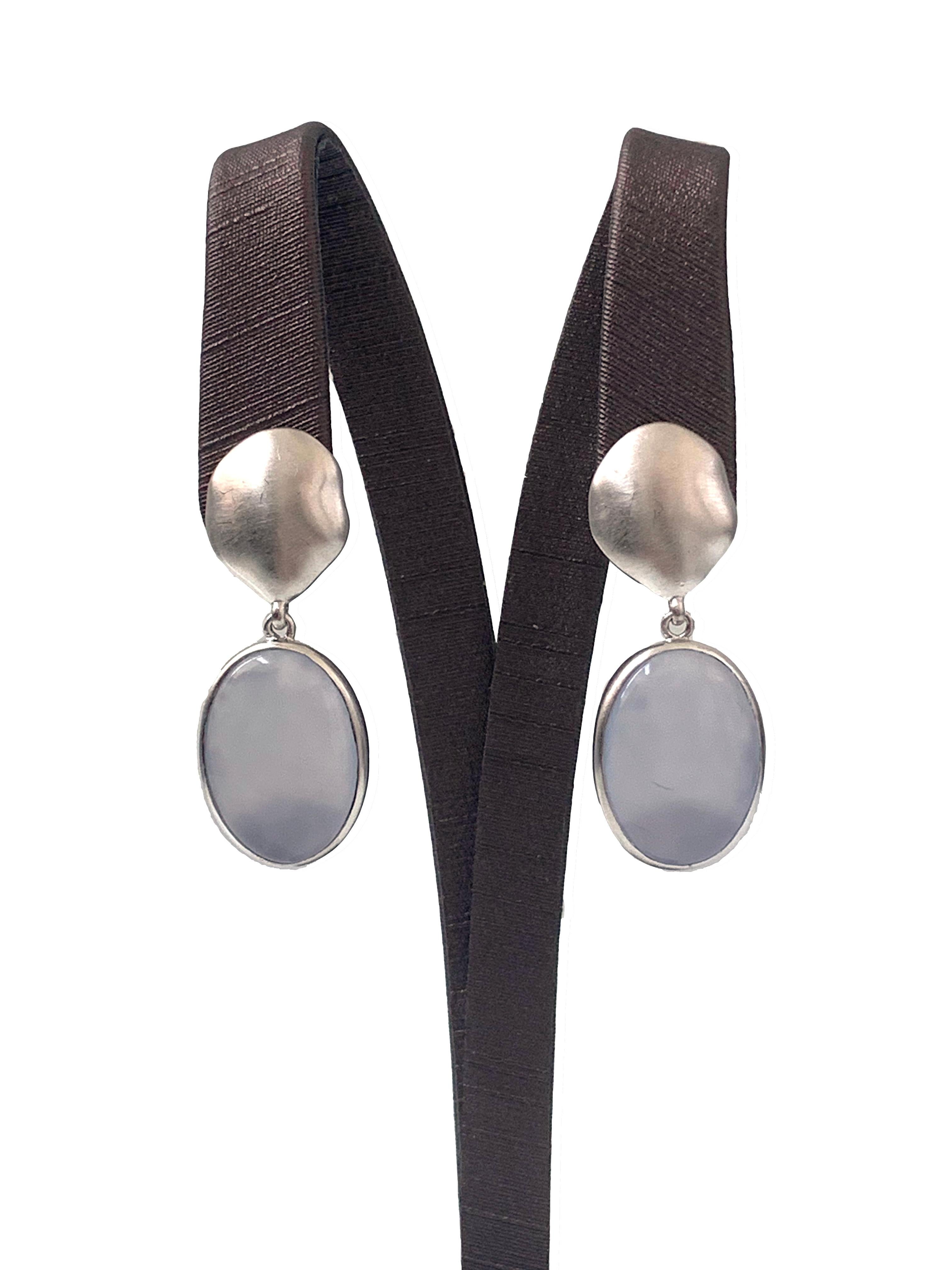 Oval Cabochon Chalcedony Drop Sterling Silver Earrings For Sale 2