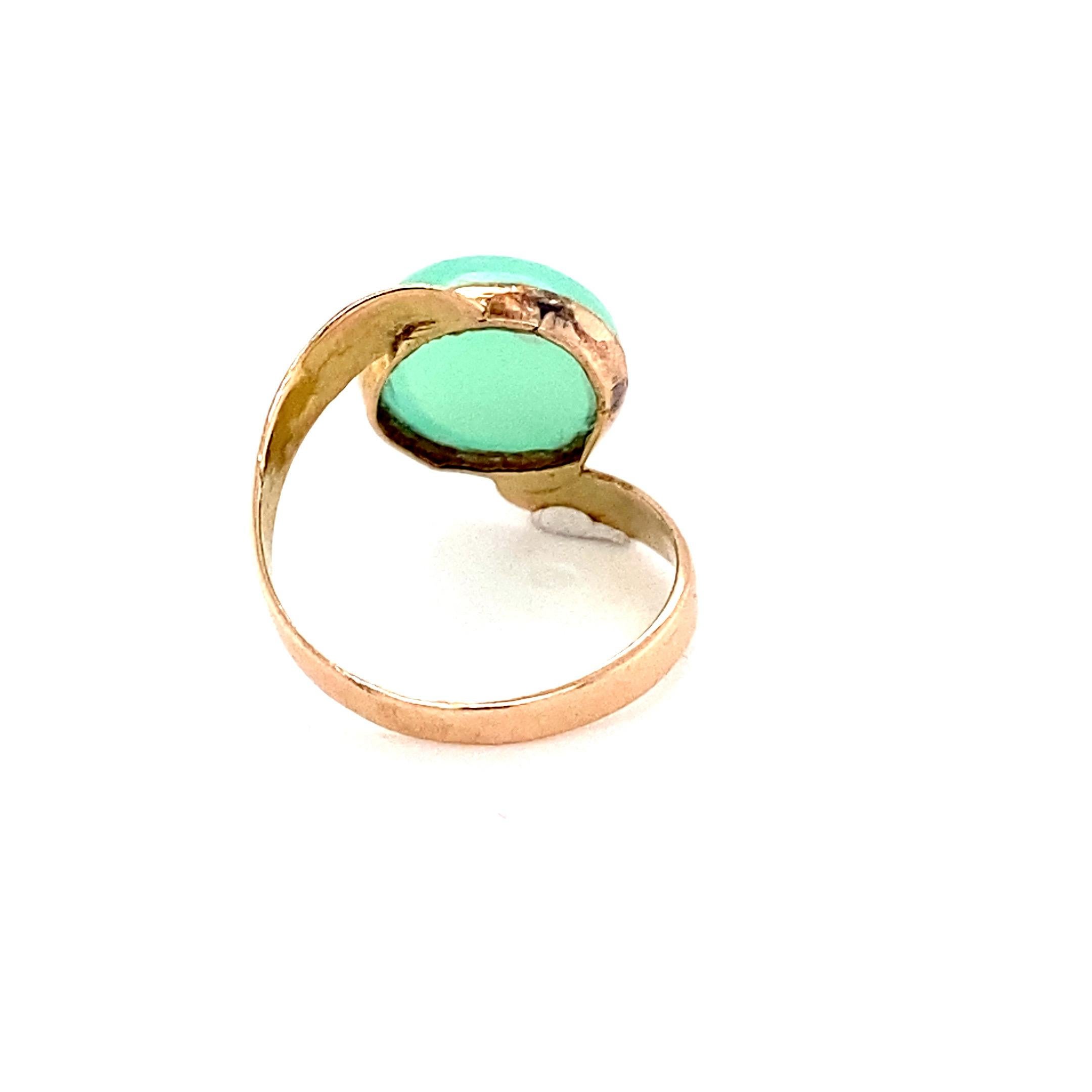 Oval Chalcedony Yellow Gold Solitaire Ring For Sale 8