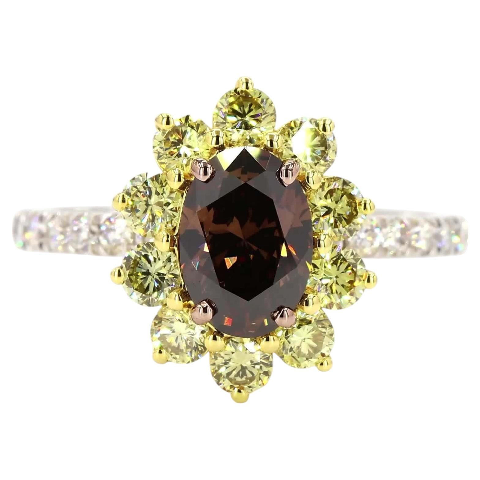 Anillo floral con diamante natural «Champagne» de forma ovalada, en oro macizo de 18k (certificado)