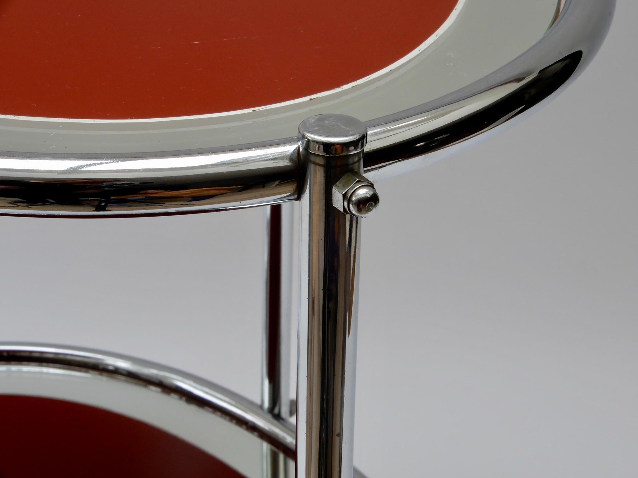 Oval Chrome and Rust Glass Mirrored Bar Cart, 1950s For Sale 3